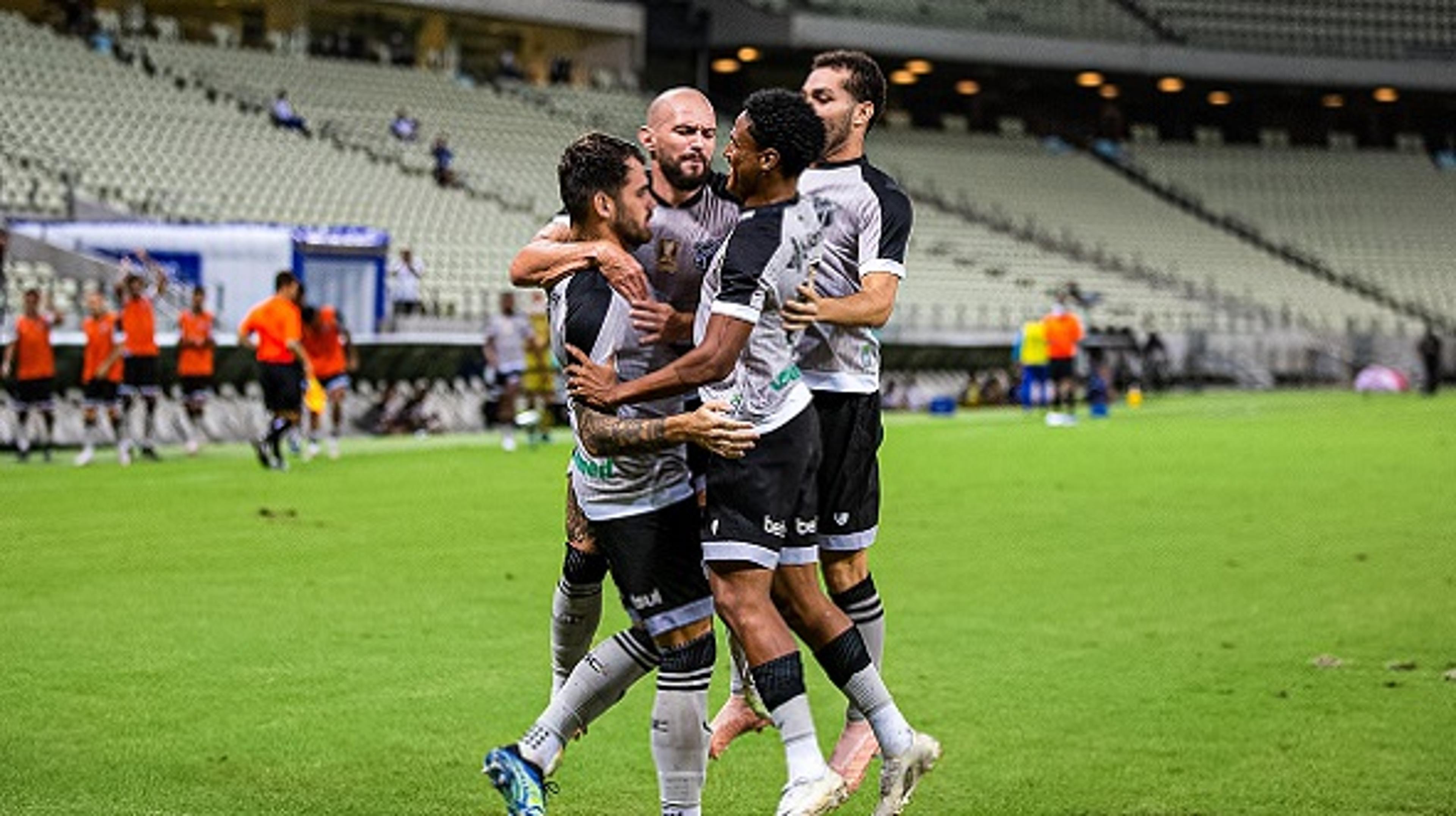 Classificado para a semifinal da Copa do Nordeste, Ceará terá maratona de jogos nos próximos dias