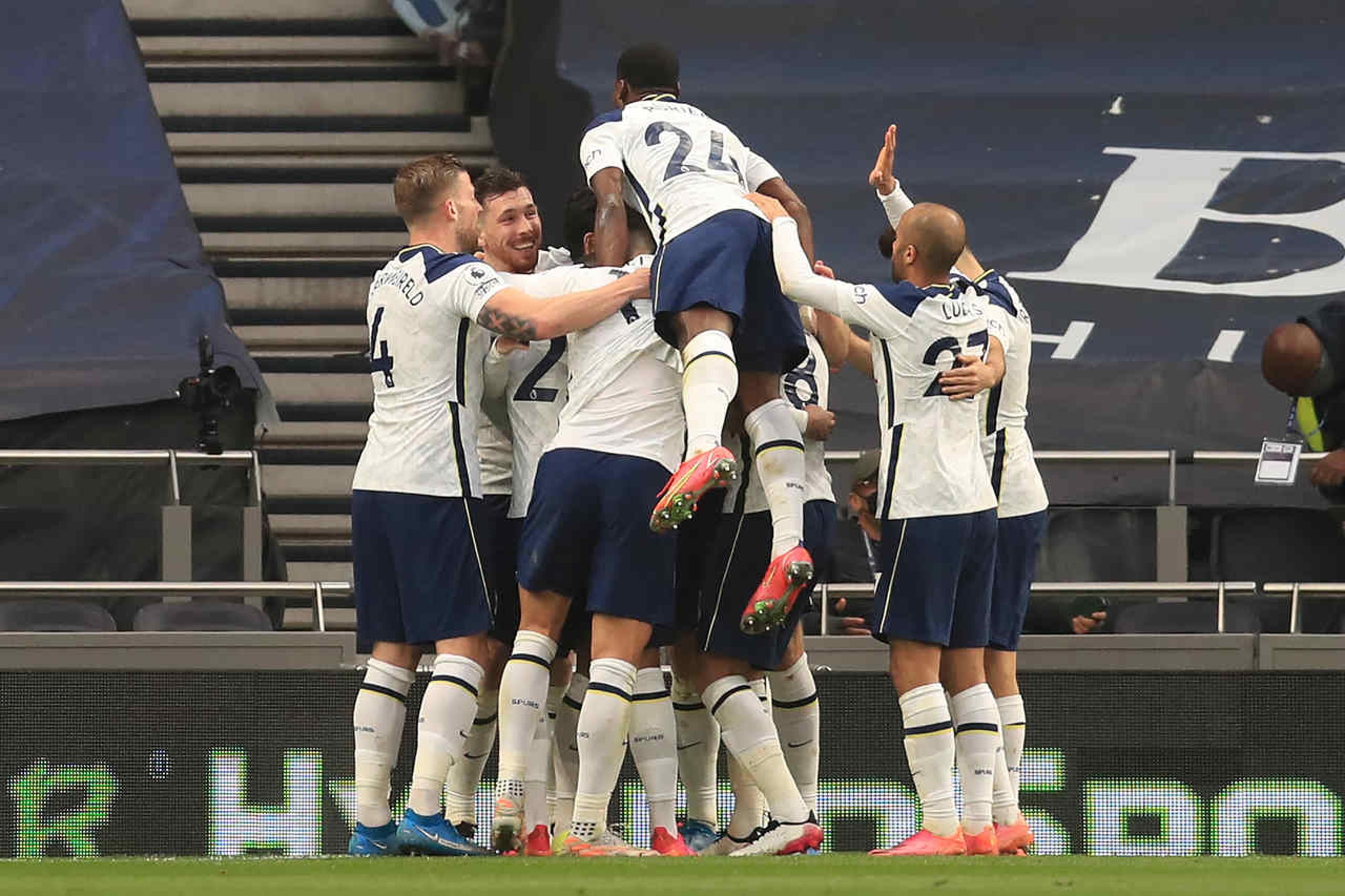 Tottenham vence o Southampton de virada pelo Campeonato Inglês