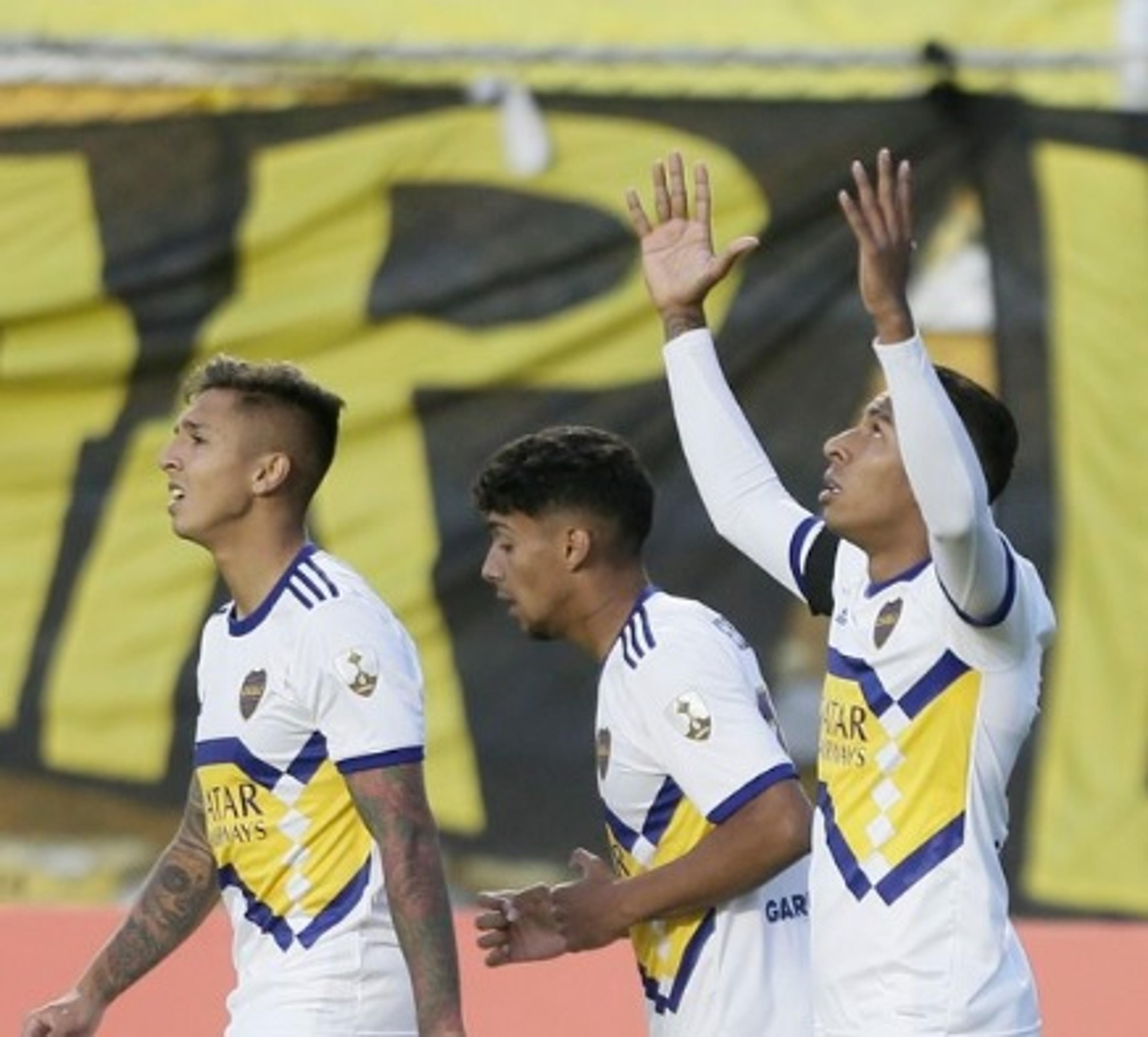 Mesmo desfalcado, Boca Juniors vence o The Strongest em La Paz