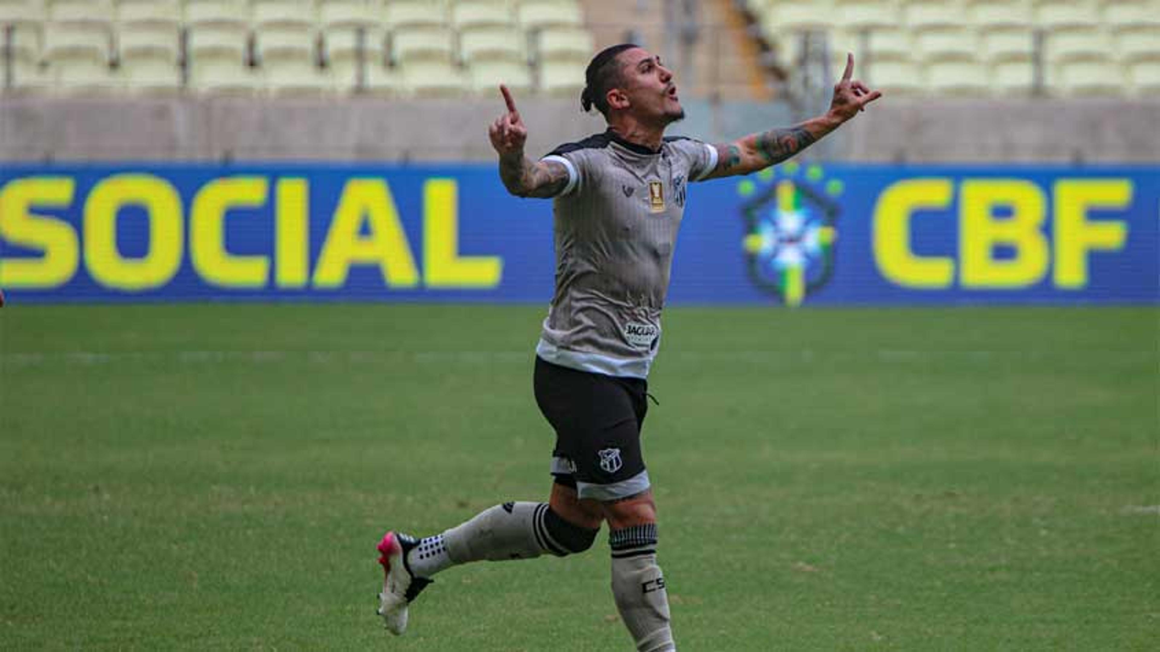 Destaque com gols e assistências, Vina é peça importante do Ceará na final da Copa do Nordeste