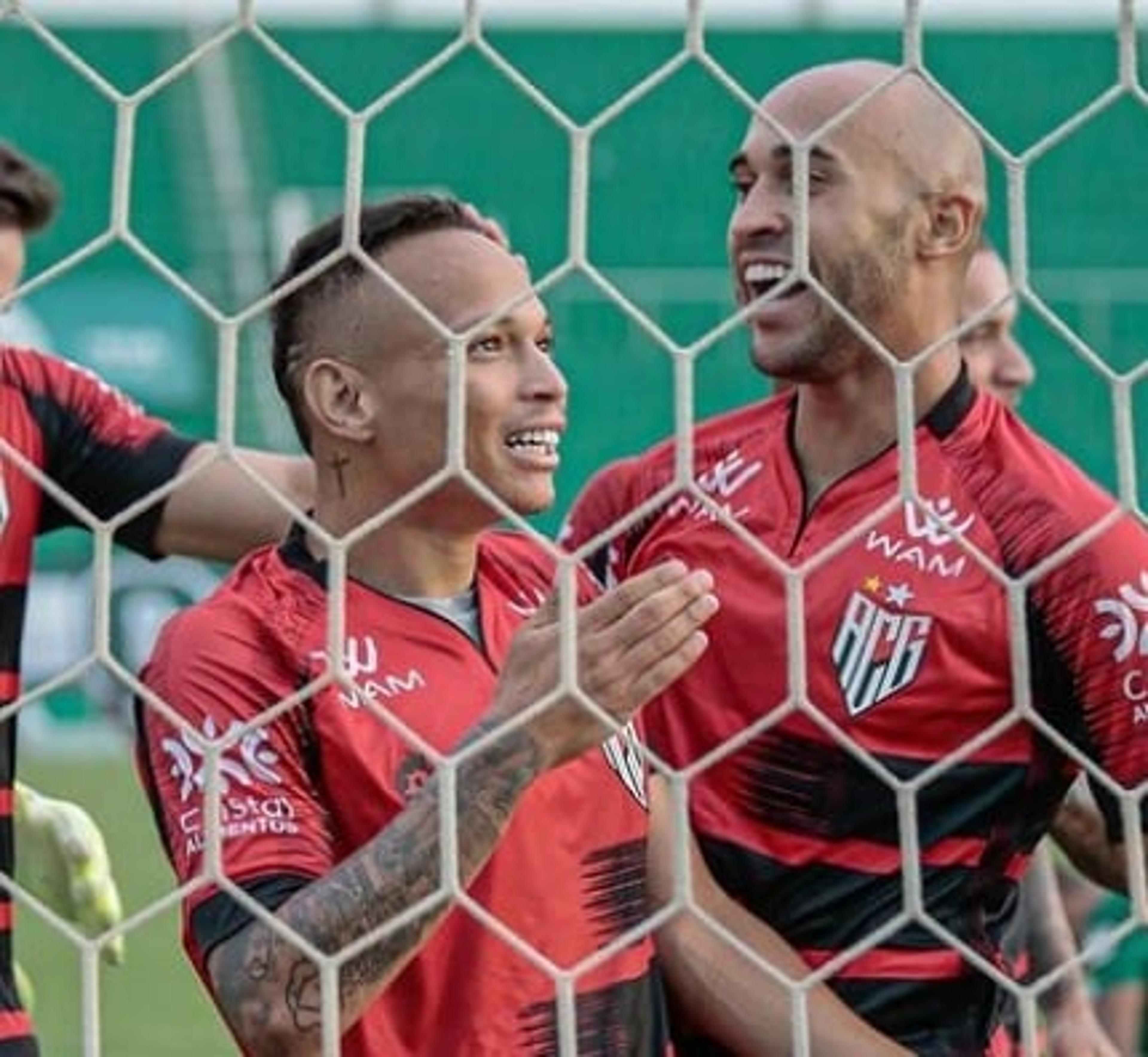 Goianão: Atlético-GO atropela Goiás e Vila Nova-GO abre vantagem nas quartas