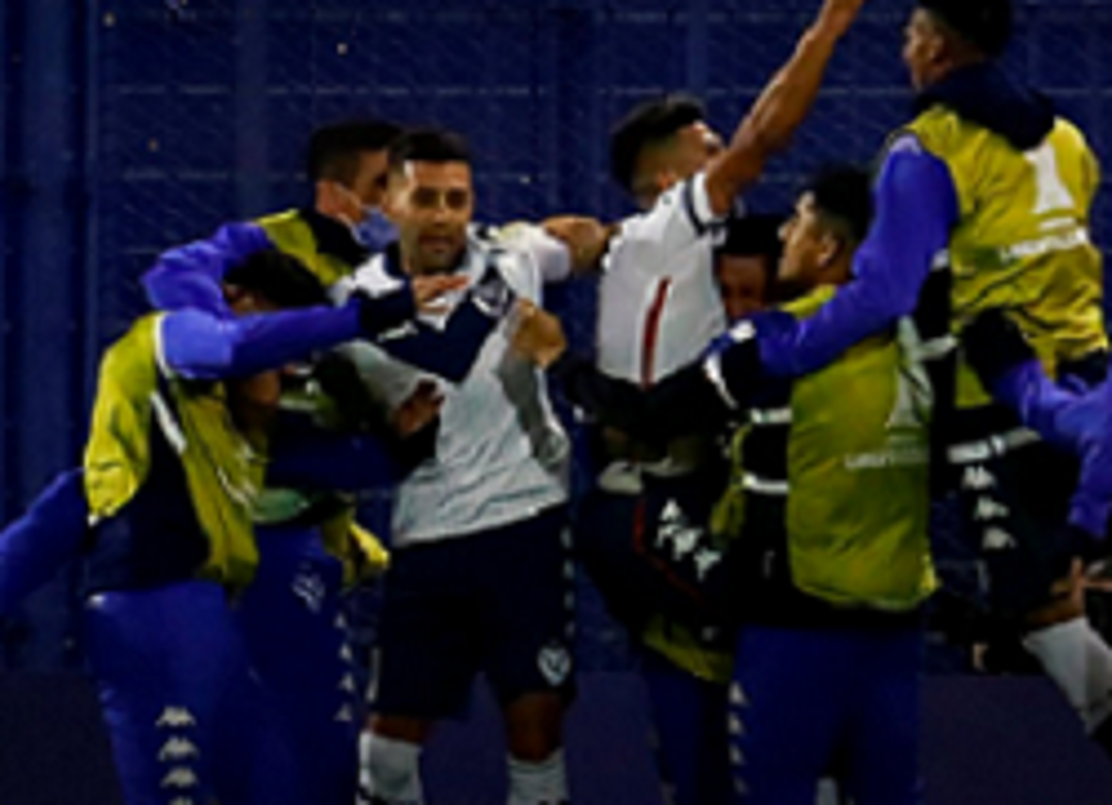 Libertadores: Vélez Sarsfield surpreende, vence a LDU e pula para vice-liderança no grupo G