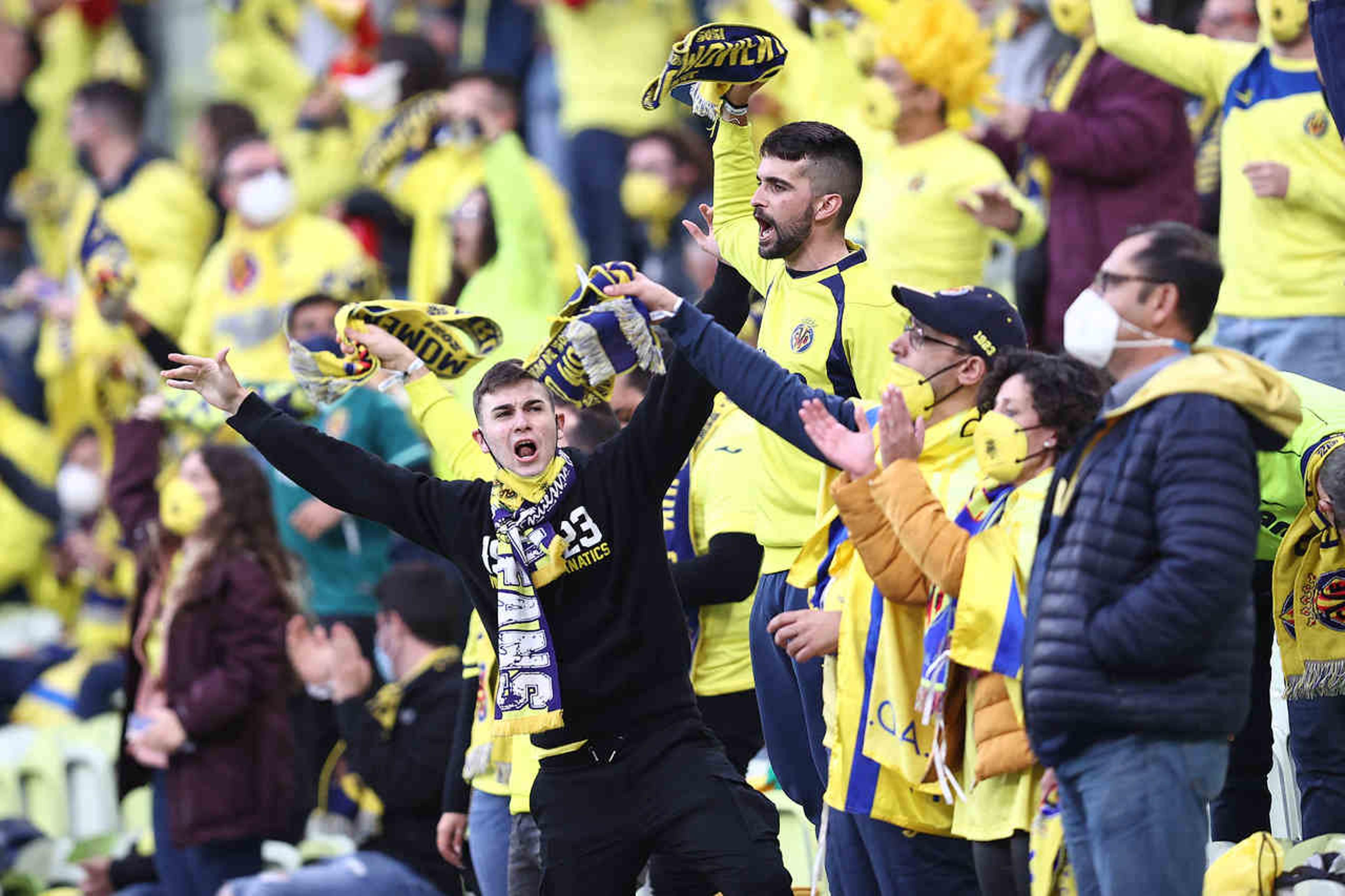 Torcida do Villarreal esgota ingressos de visitantes para Champions League e dá trabalho para delegacias