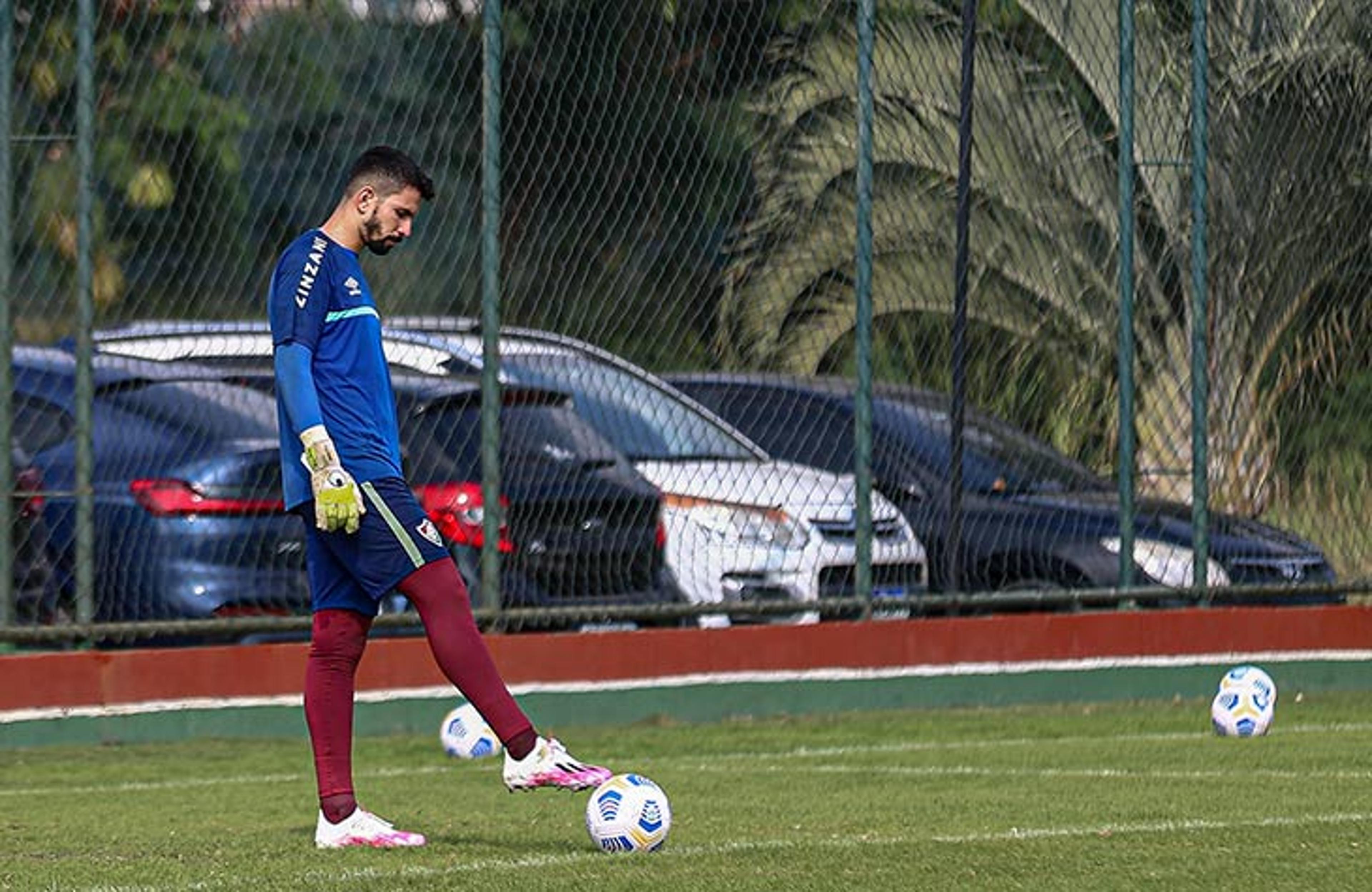 Após falha na Libertadores, Marcos Felipe desabafa: ‘Orgulho em ser goleiro e do ser humano que sou’