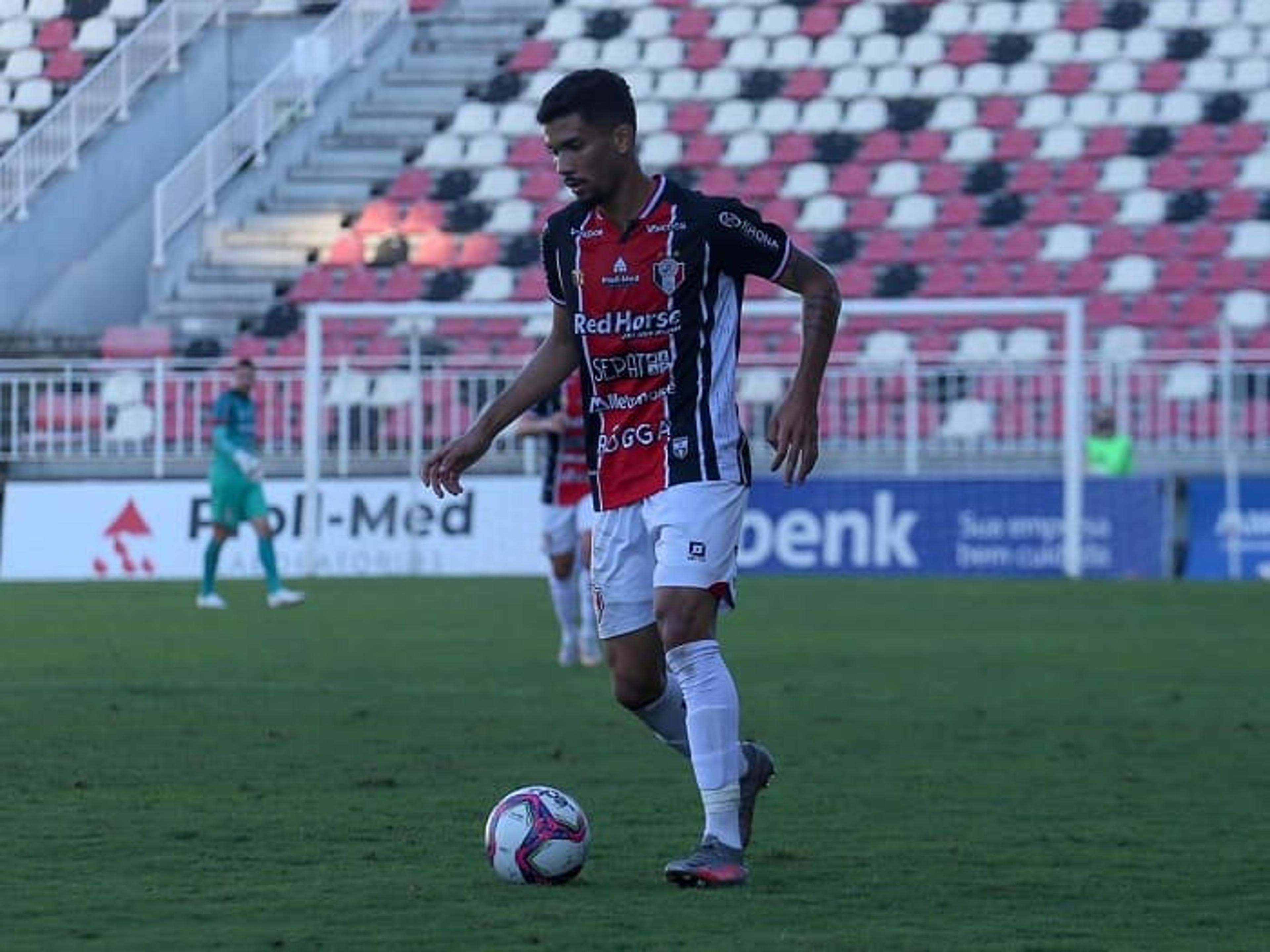 Paulo Victor destaca importância de bom começo na Série D do Joinville