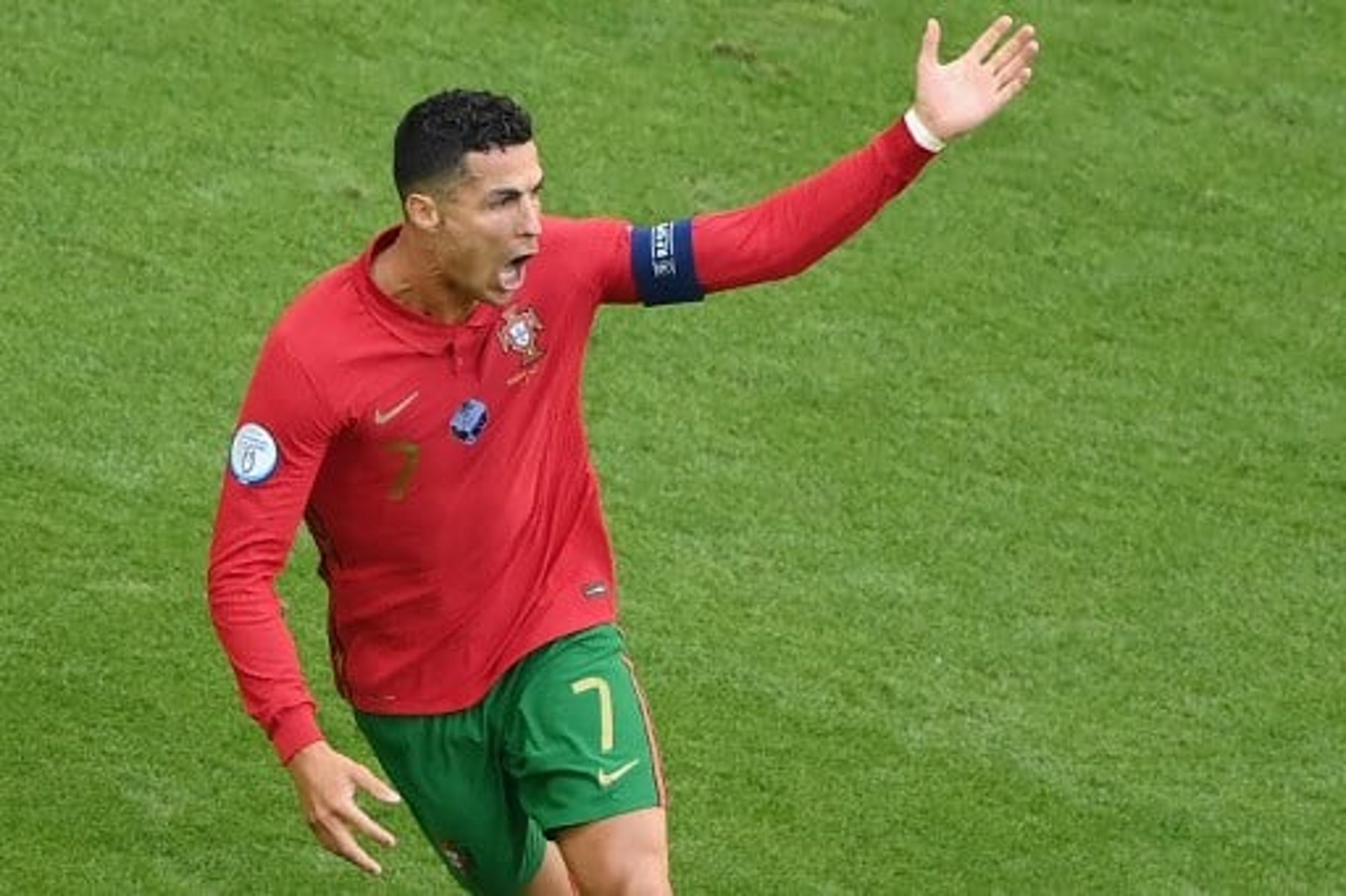 PVC e Petkovic postulam Cristiano Ronaldo como maior jogador europeu da história