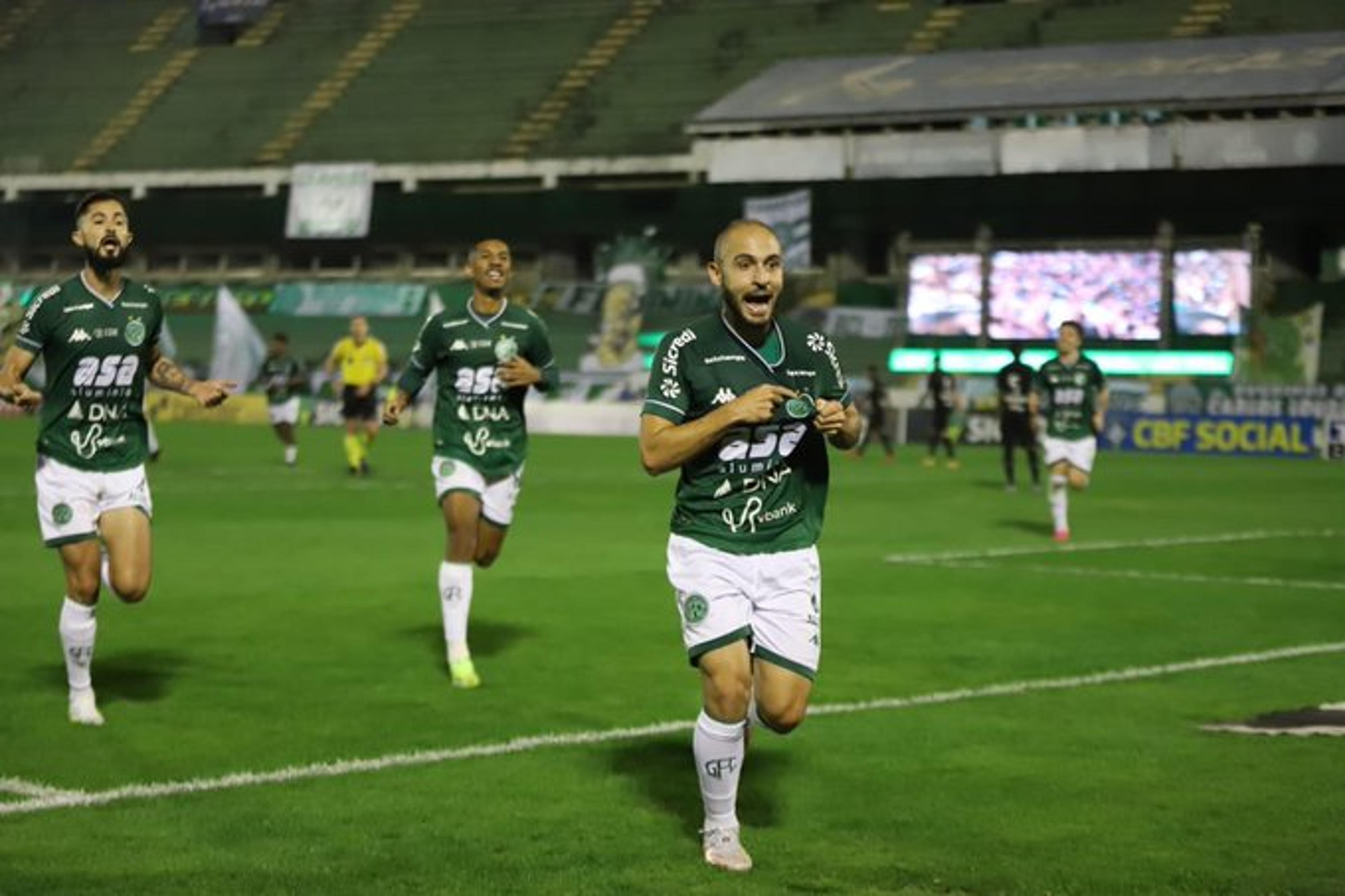 Além de ex-River Plate, jogador do Guarani também deve se tornar reforço do Coritiba