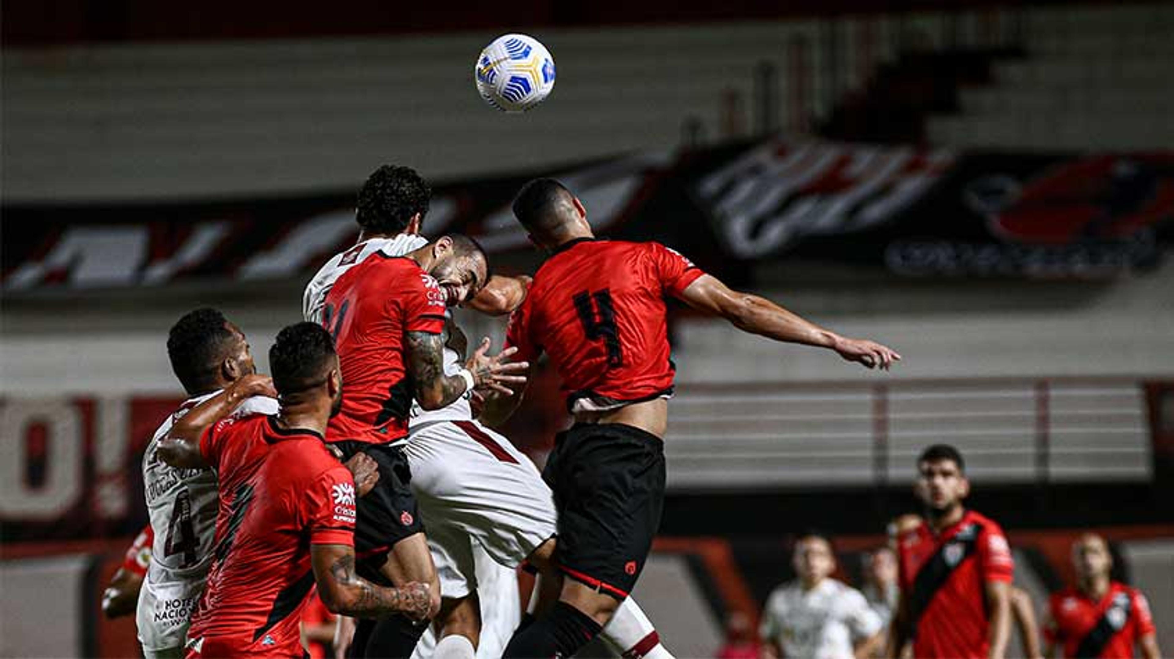 De olho na Libertadores, Fluminense busca driblar o negativo retrospecto recente contra o Atlético-GO