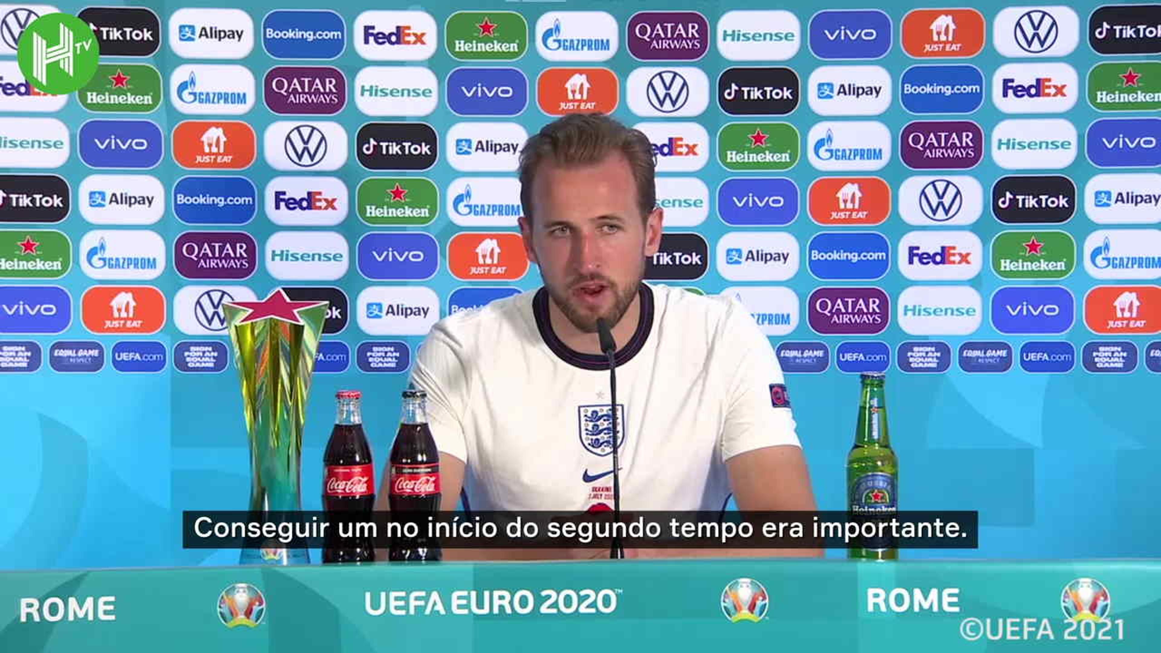 Harry Kane enaltece trabalho de Gareth Southgate: ‘Treinador fantástico’