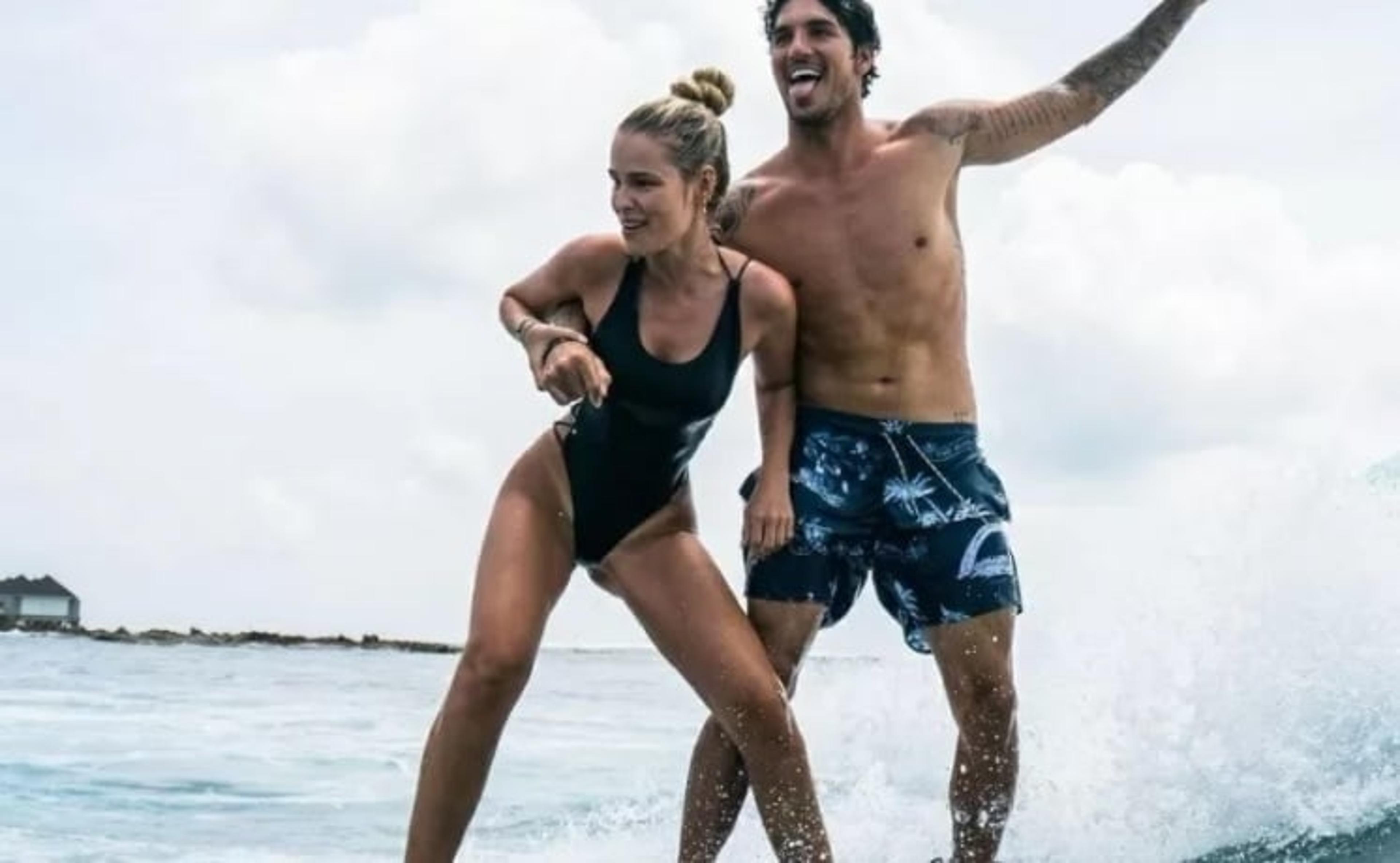 Gabriel Medina e Yasmin Brunet fazem mistério ao responder se pensaram em ter filhos