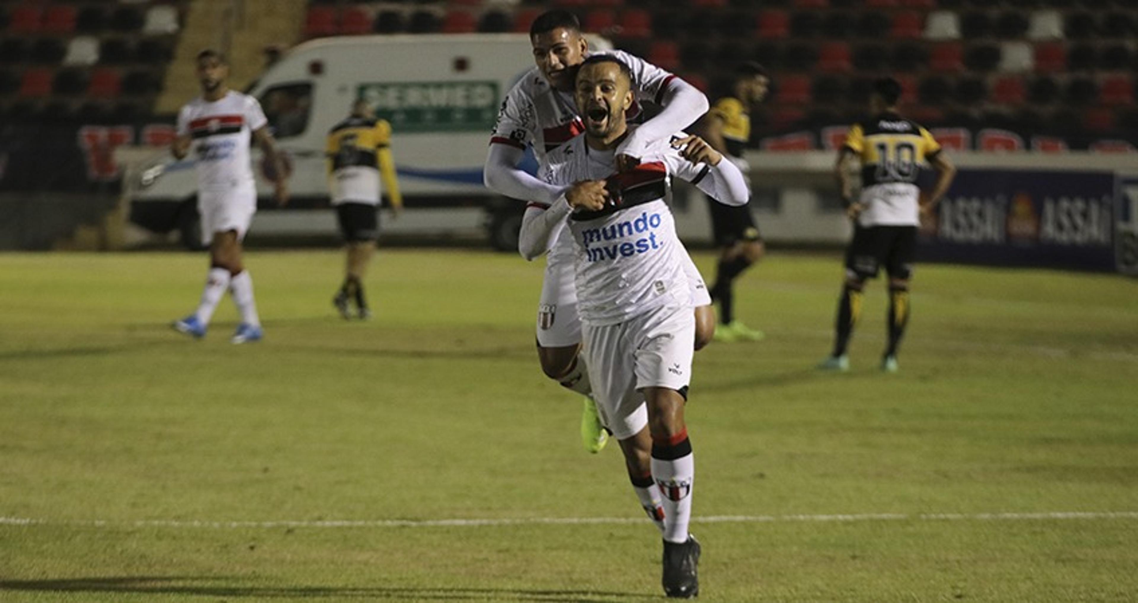 Botafogo-SP e Ituano fazem duelo de clubes-empresa pela Série C em busca do G-4