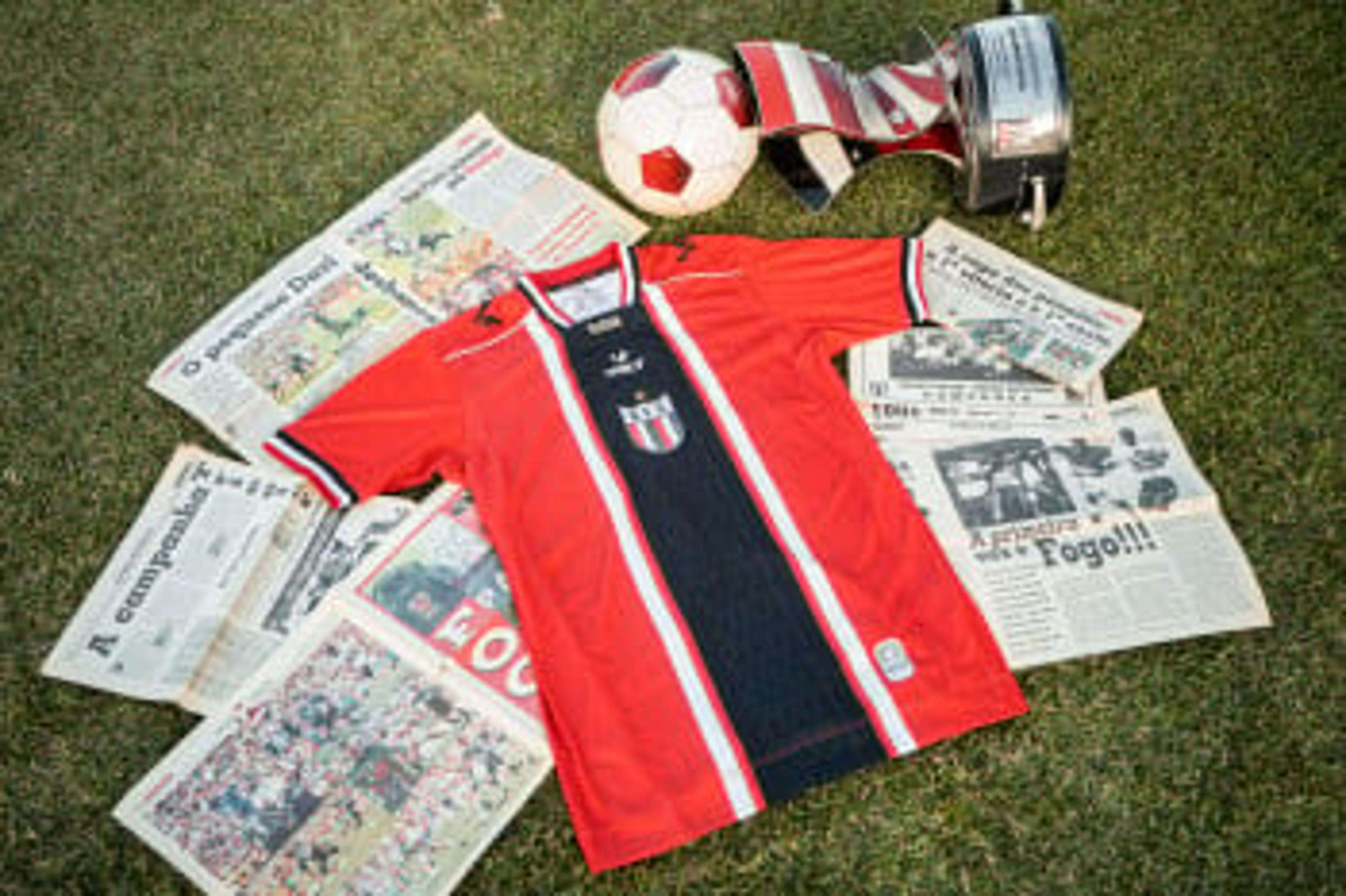 Botafogo-SP lança novo uniforme em homenagem a campanha do clube no Paulistão de 2001