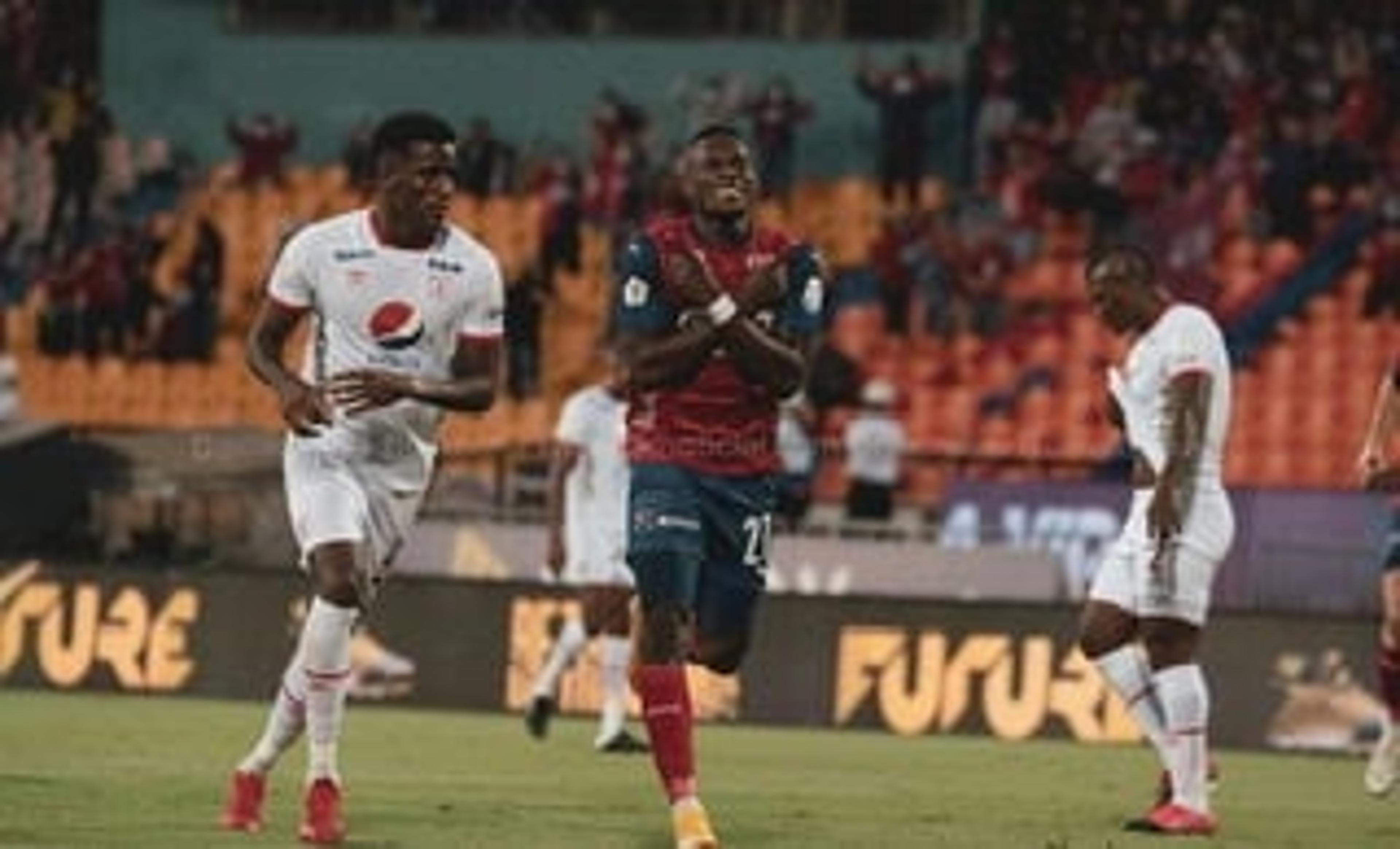 Clássico de Independiente Medellín e América de Cali termina em confusão; veja vídeo