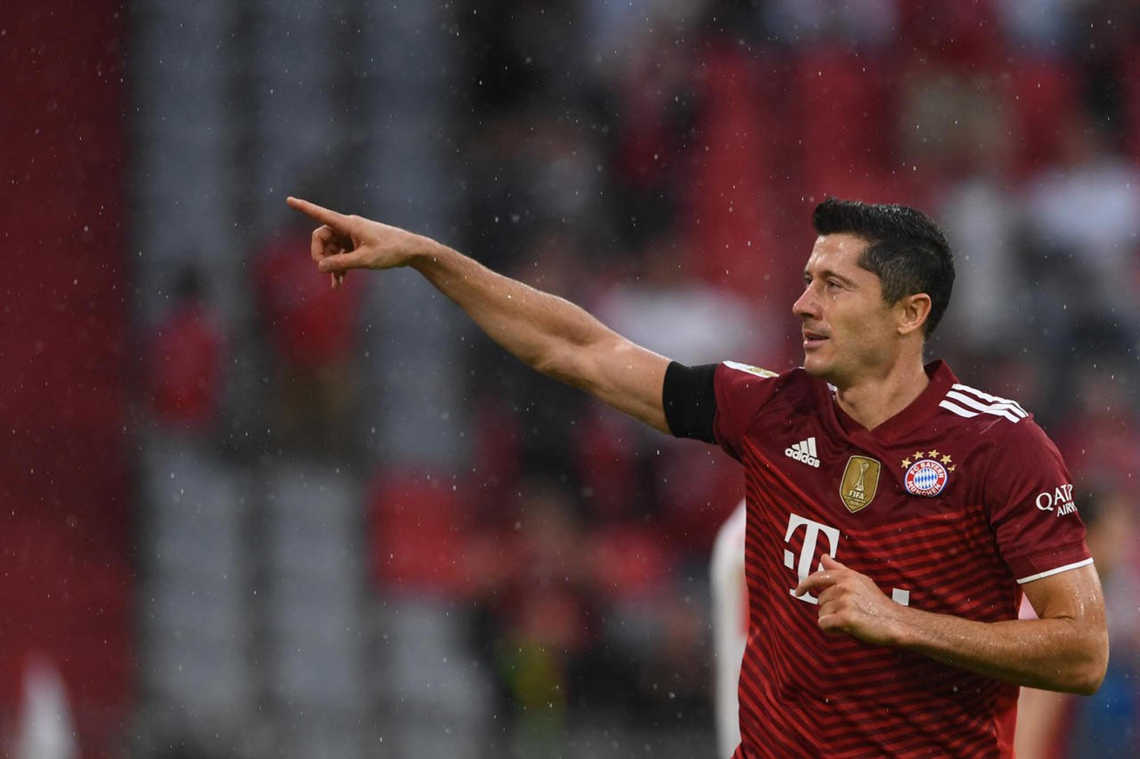 Lewandowski e Haaland brilham no começo da Bundesliga de 2021/22