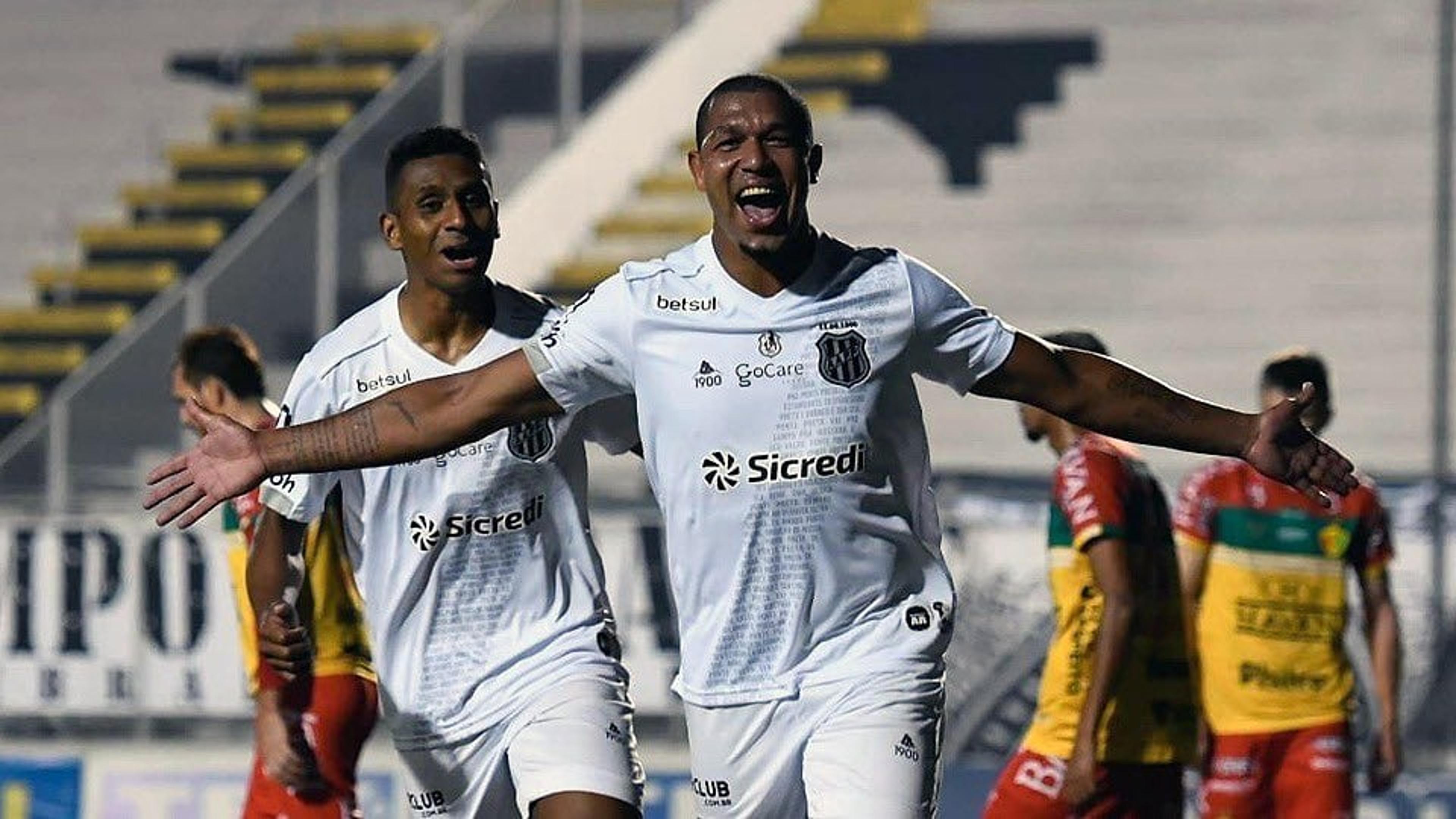 Rodrigão dá o recado para a Ponte Preta escapar do rebaixamento na Série B