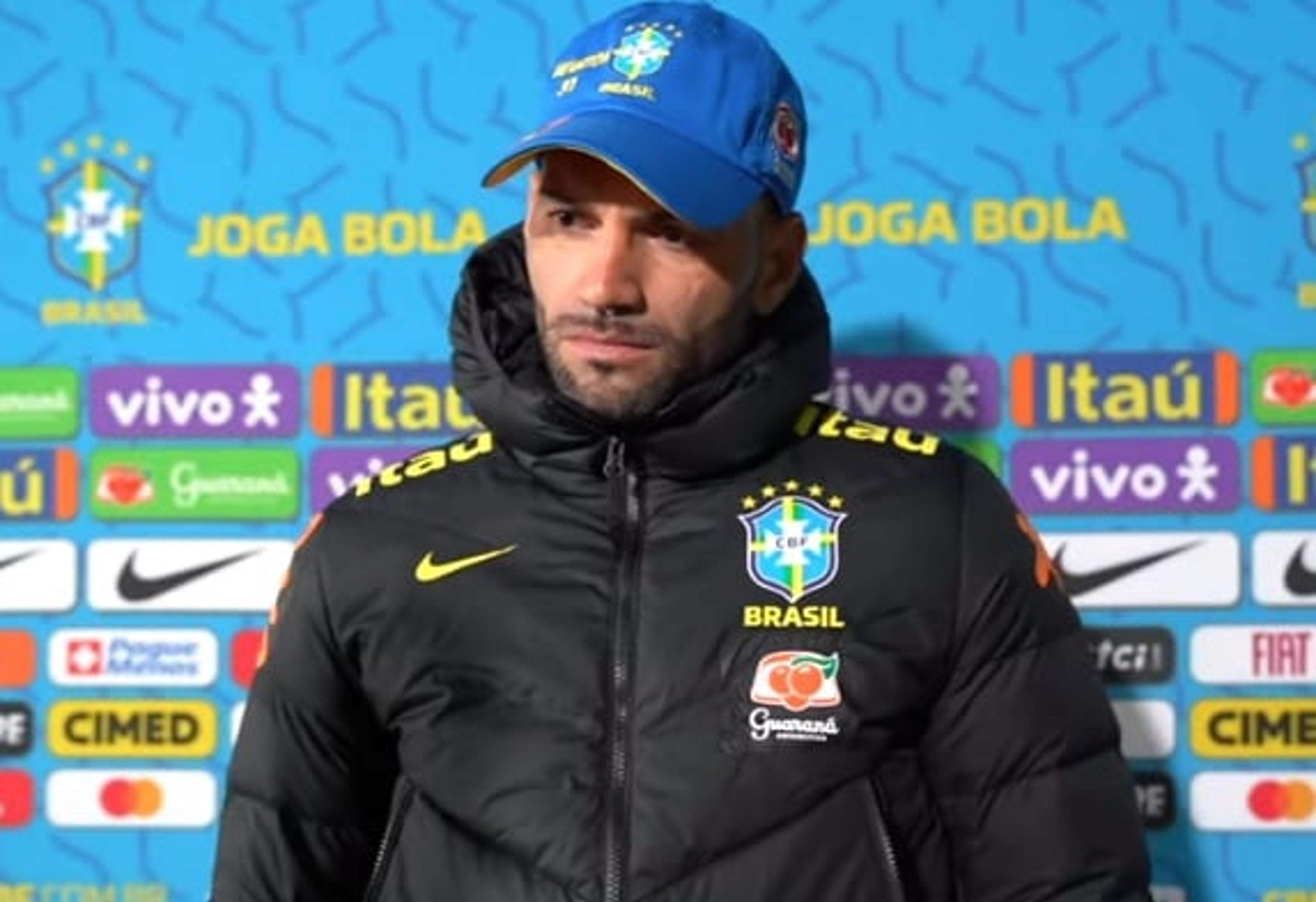 Weverton diz que fez seu melhor jogo pela Seleção Brasileira e planeja aproveitar chance para se firmar