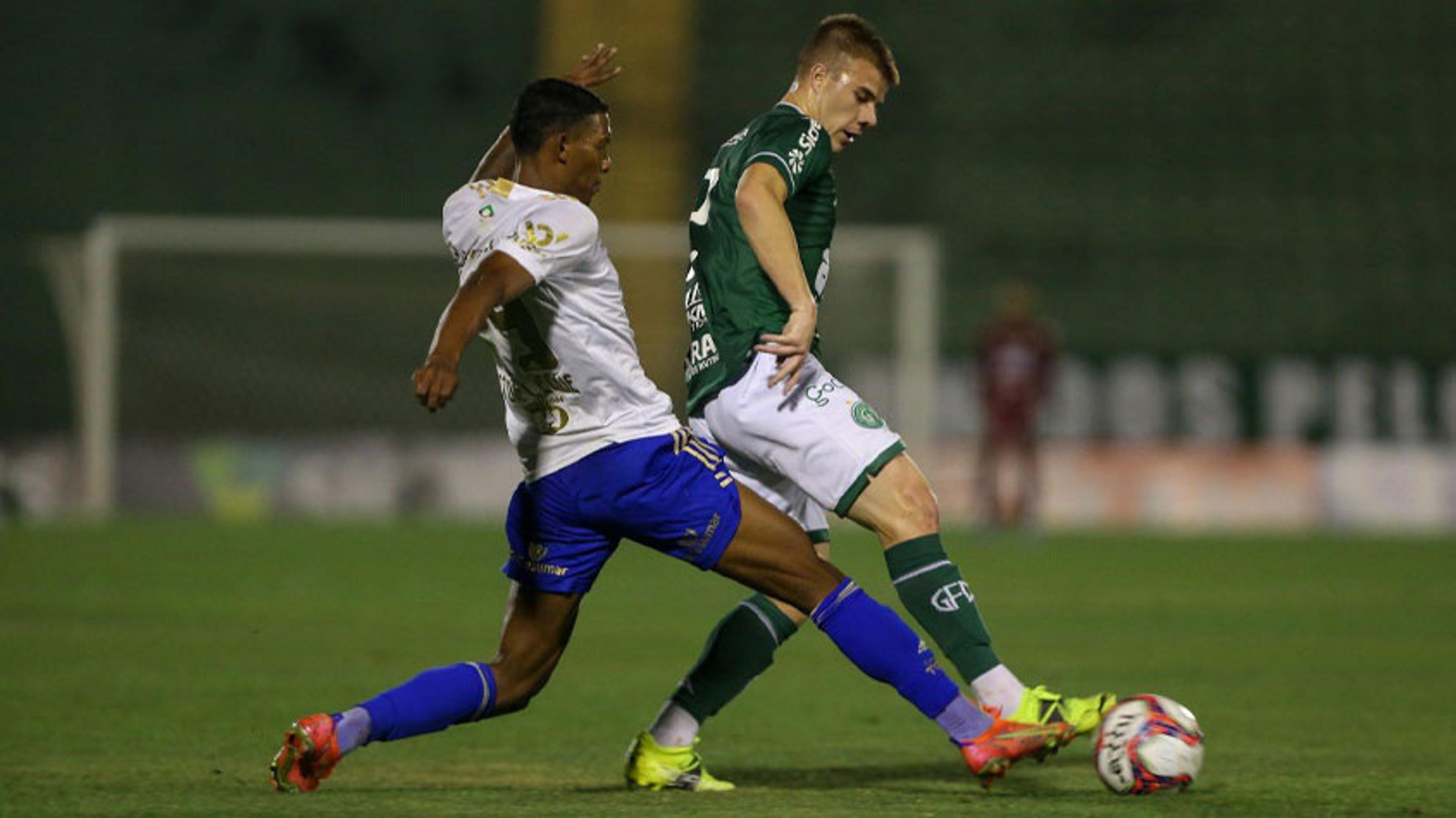 Guarani entra em semana decisiva na briga pelo acesso