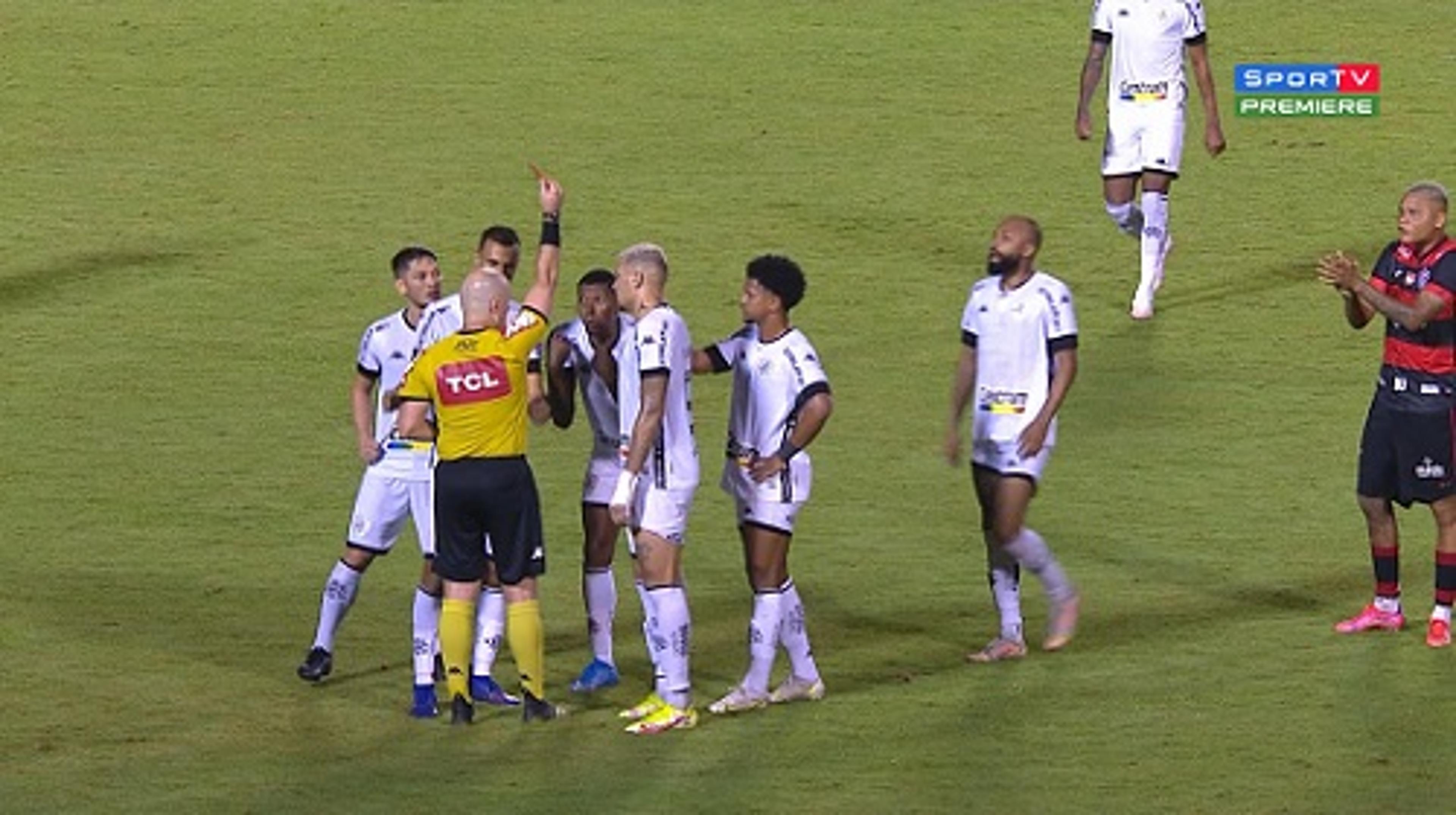 VÍDEO: veja as polêmicas de arbitragem do empate entre Botafogo e Vitória pela Série B