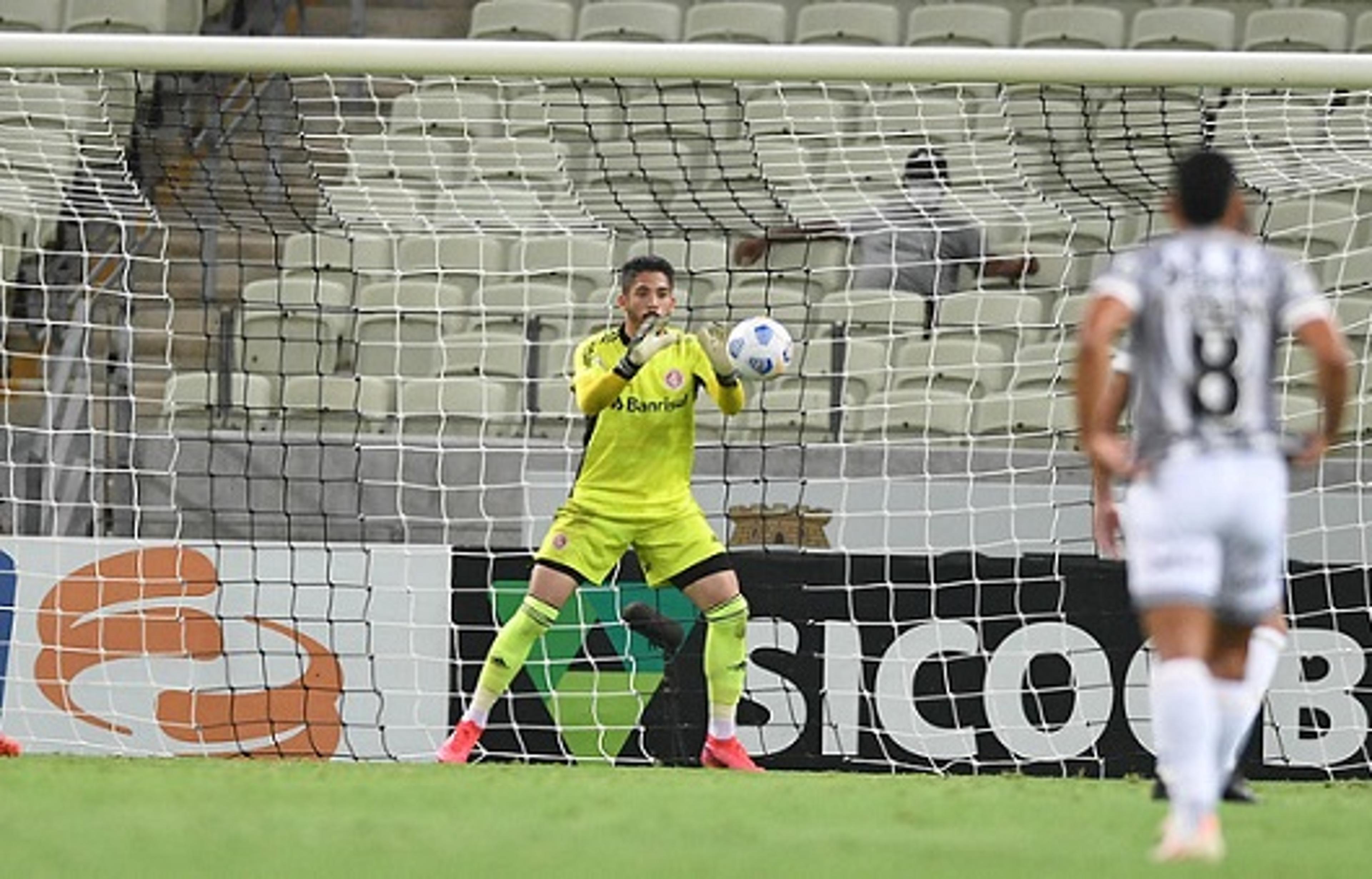 Goleiro brasileiro é confirmado como novo reforço da MLS; confira os números