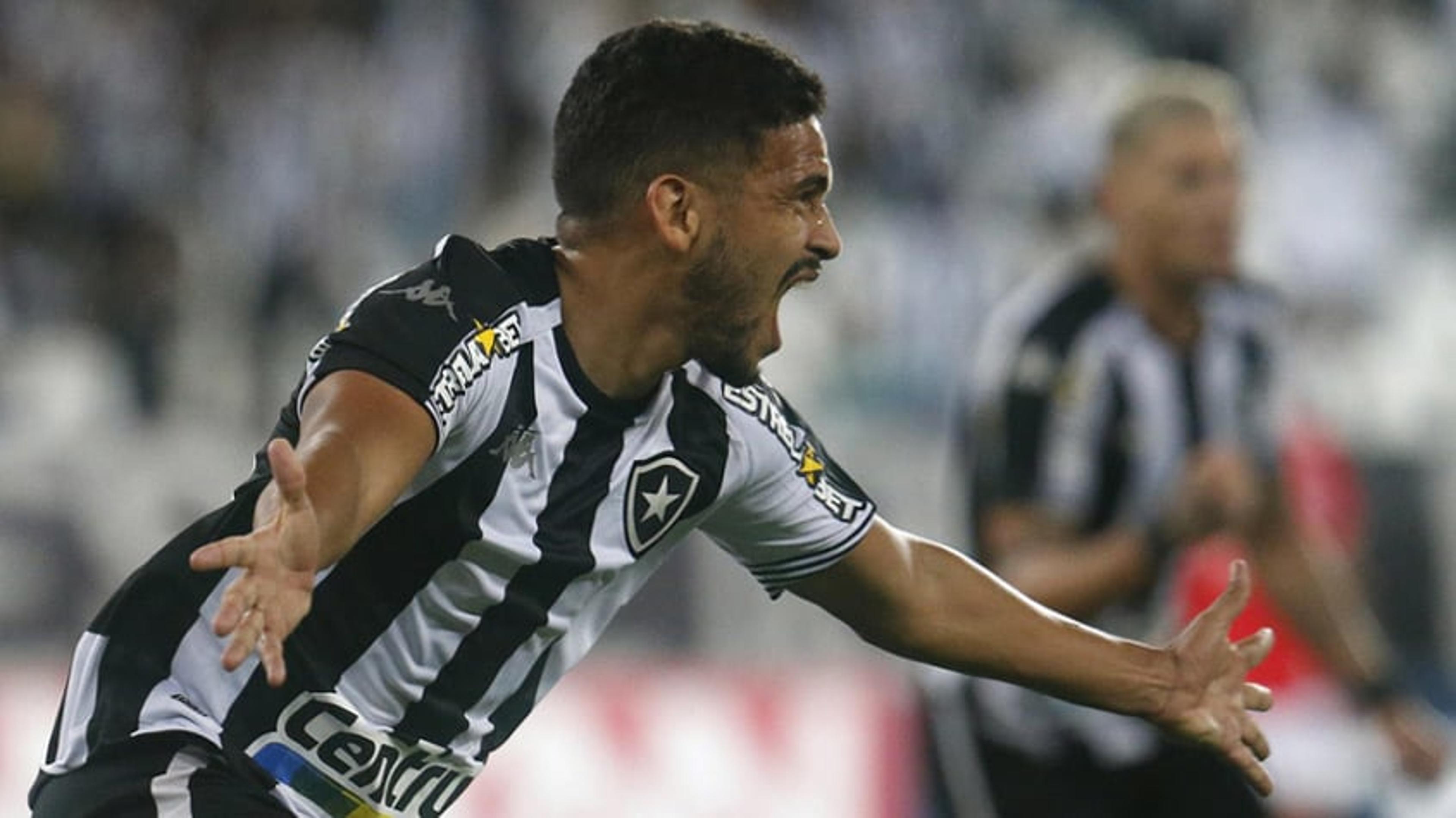 VÍDEO: veja os melhores momentos da vitória do Botafogo contra o CRB pela Série B do Brasileirão