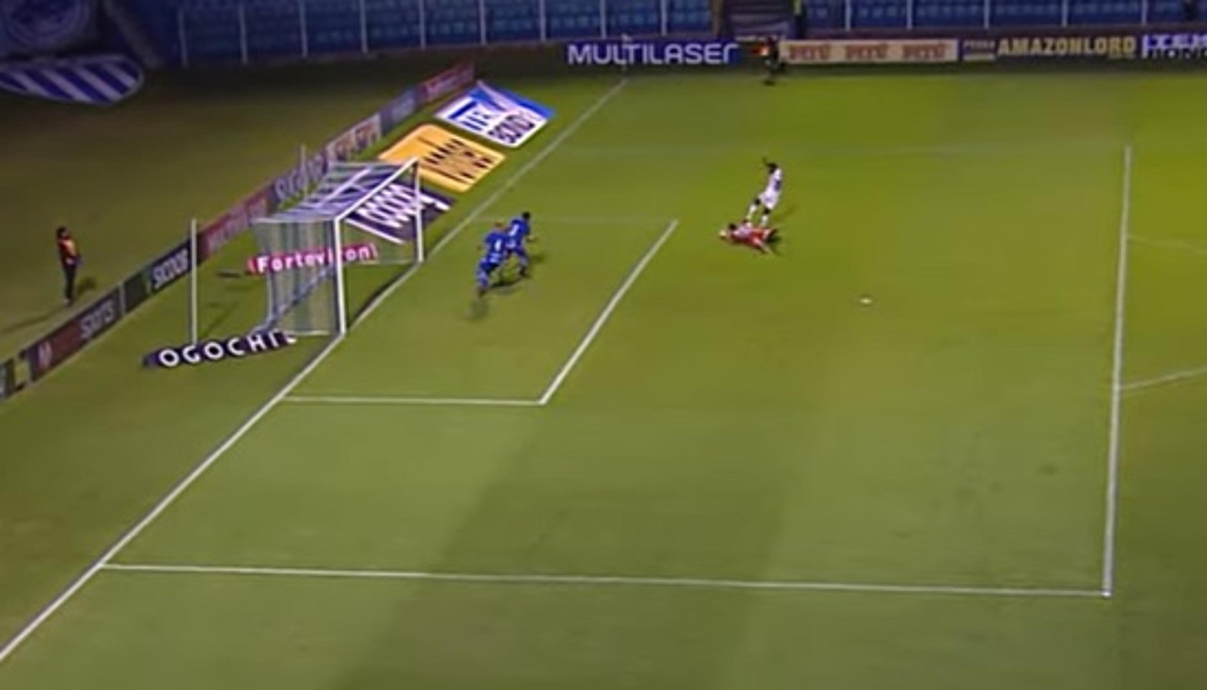 VÍDEO: Cruzeiro perde sequência de gols incríveis na derrota para o Avaí pela Série B