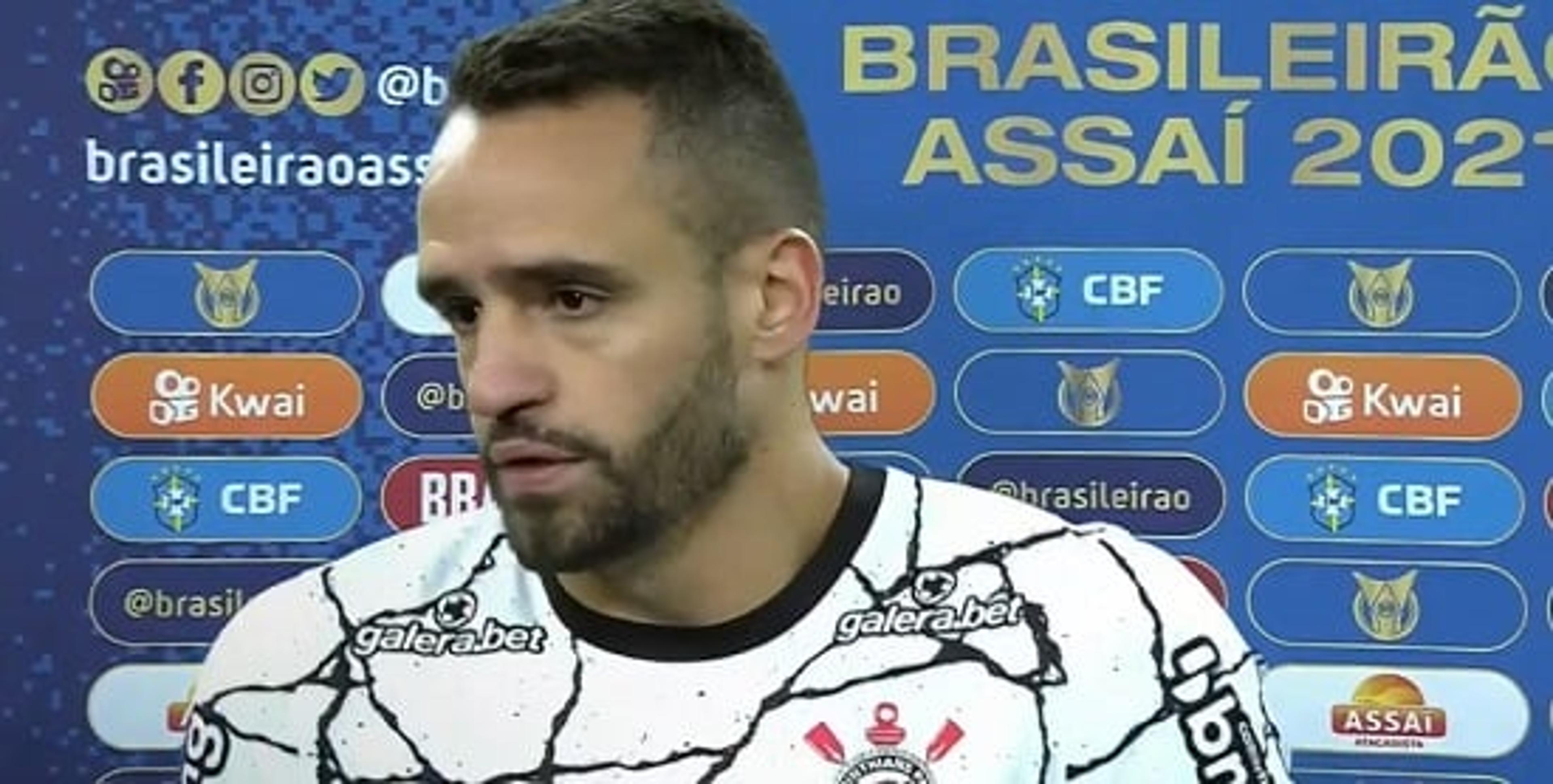 Renato Augusto vibra com vitória do Corinthians e comenta retorno ao meio-campo: ‘É a minha função’