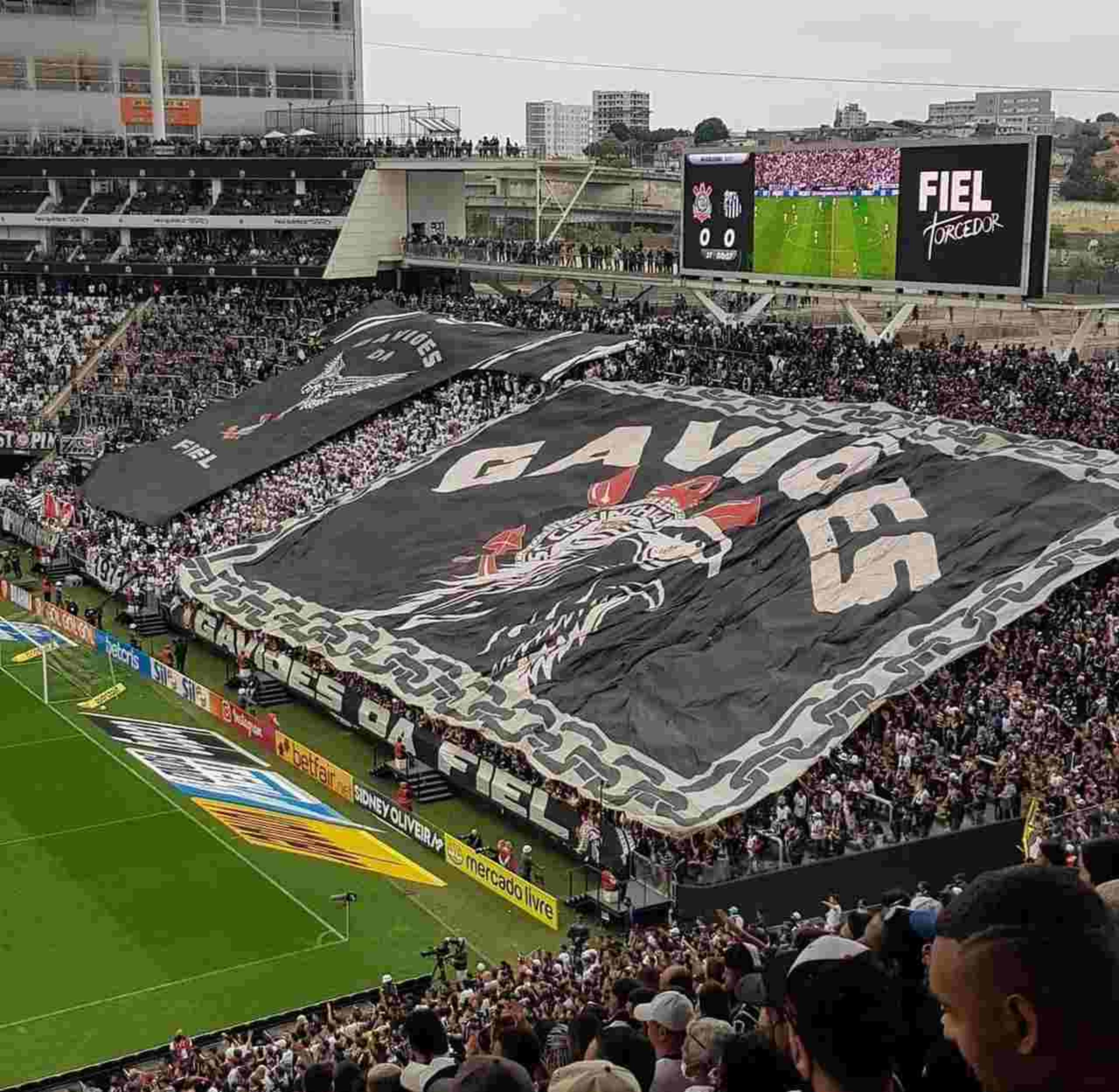 O plano dos Gaviões para quitar o estádio do Corinthians em seis meses