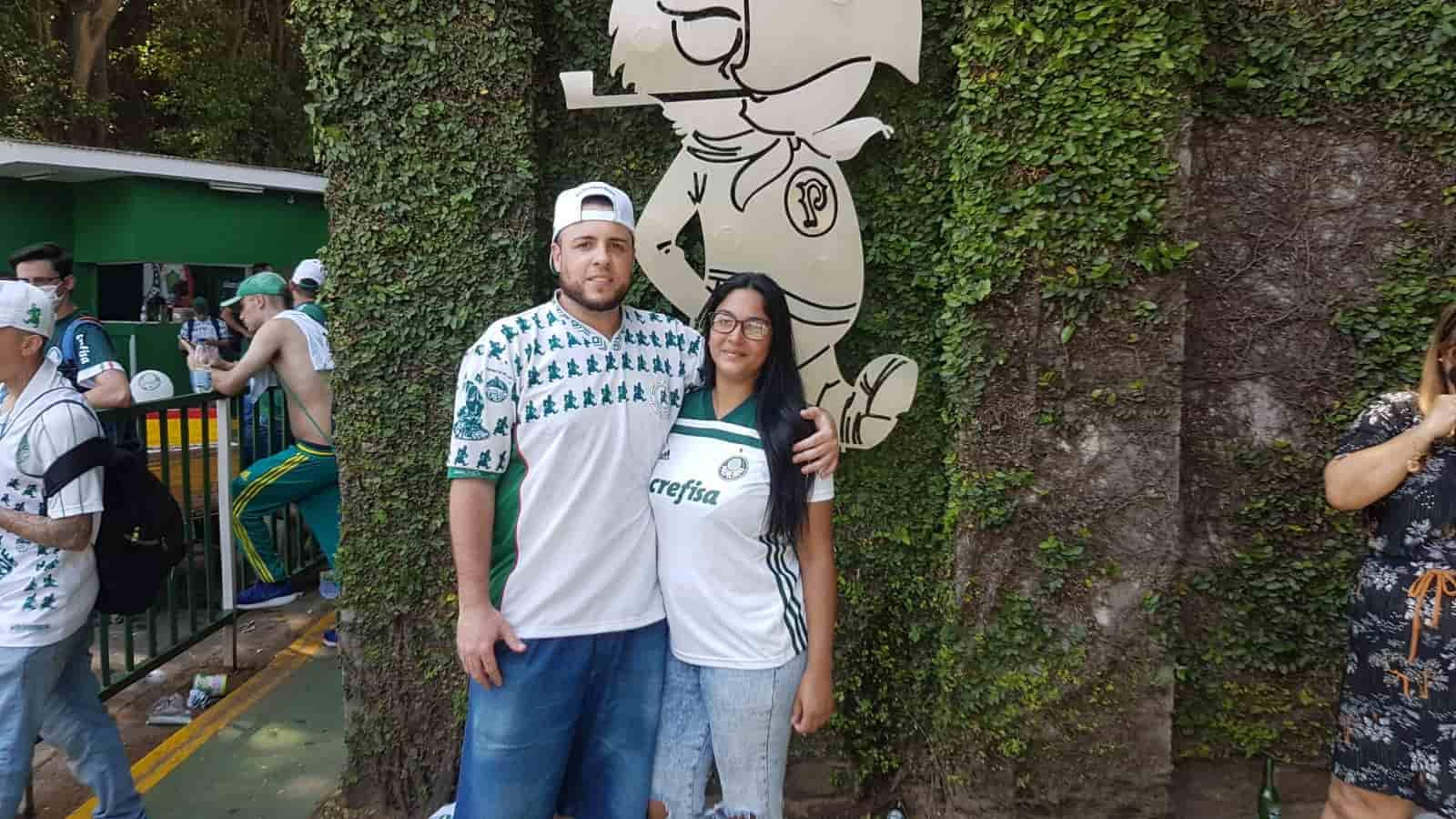 Unidos por São Marcos! Veja a história do casal que se conheceu na despedida do ídolo palmeirense