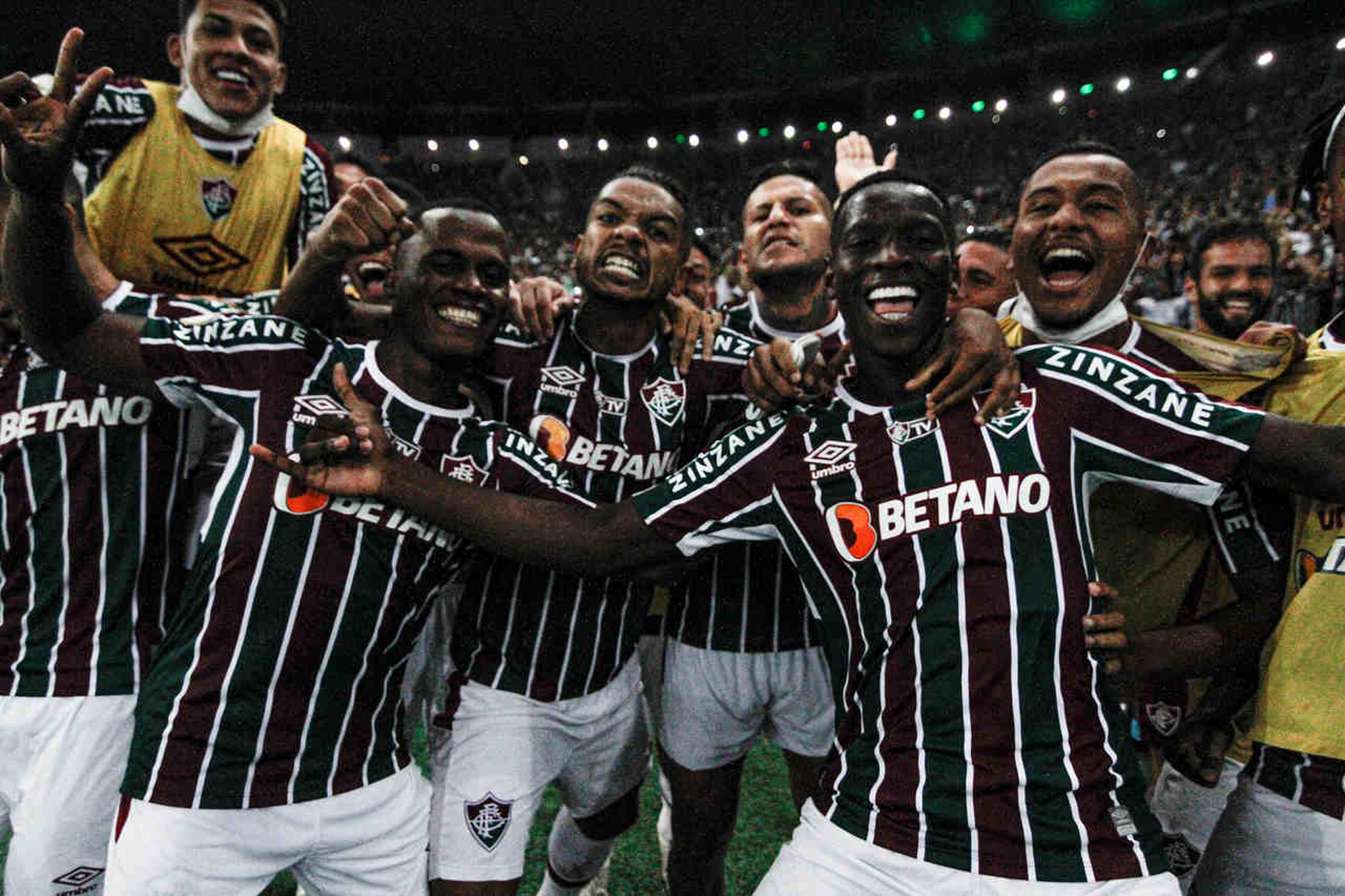 Fluminense encerra 2021 com títulos na base e R$ 61 milhões em premiações no profissional