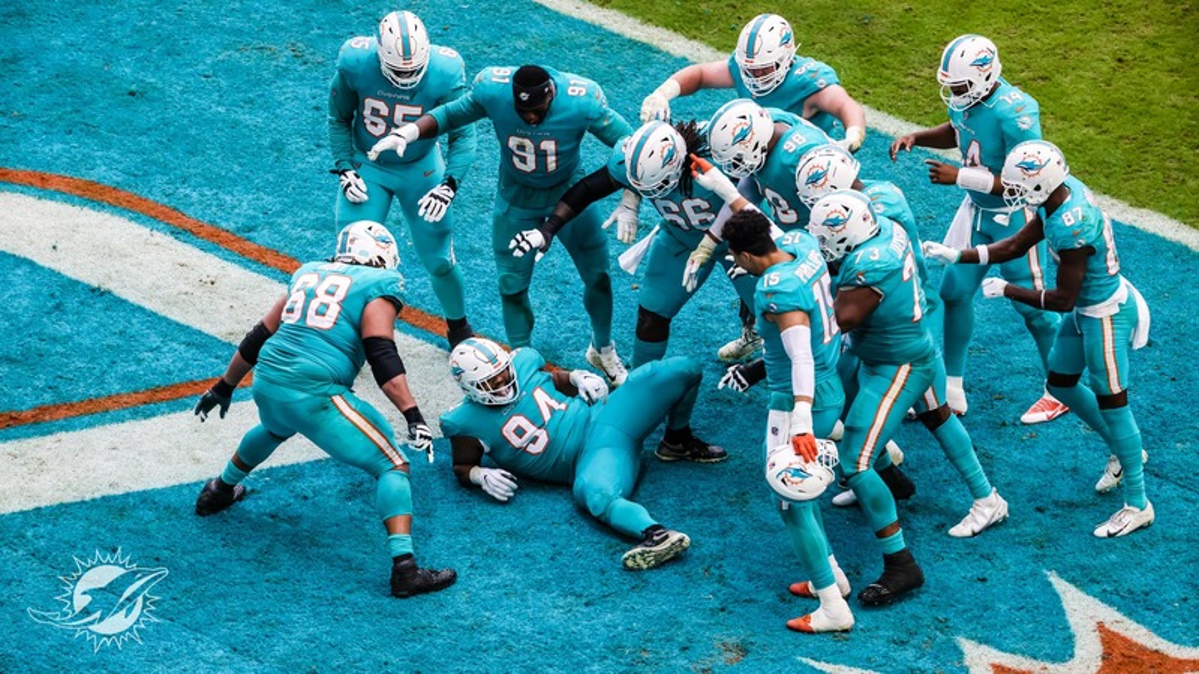 Com TD no final, Miami Dolphins segura os Jets e chega à sexta vitória seguida