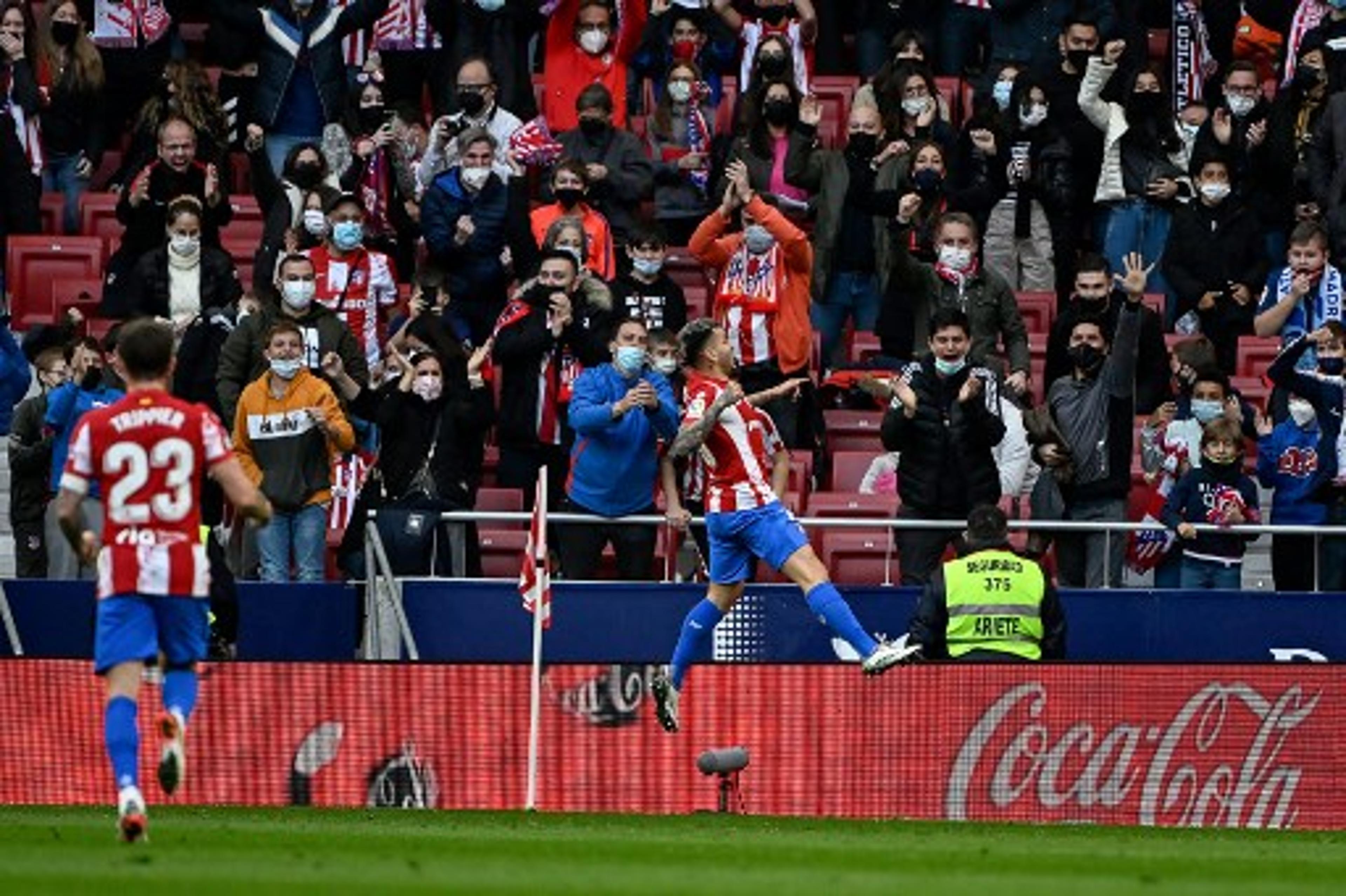 Correa brilha e Atlético de Madrid vence o Rayo pela La Liga