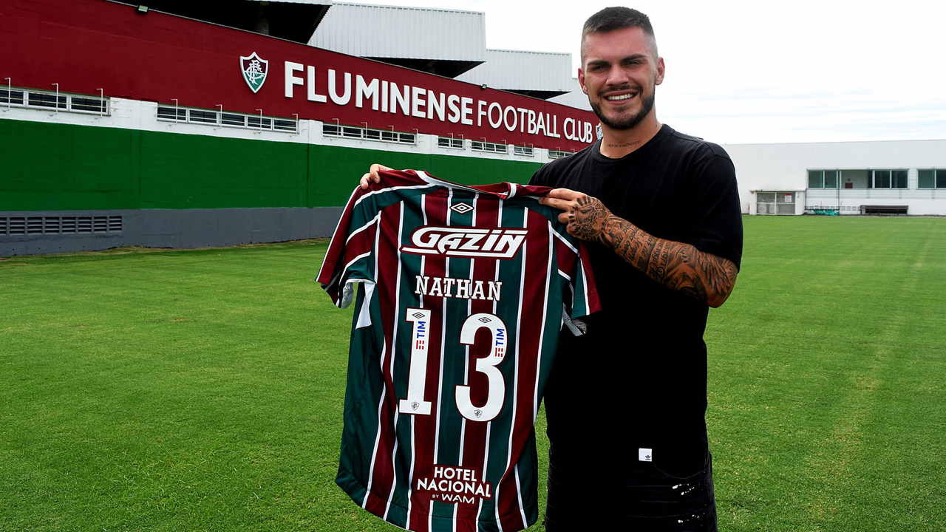 Fluminense anuncia Nathan como reforço para 2022