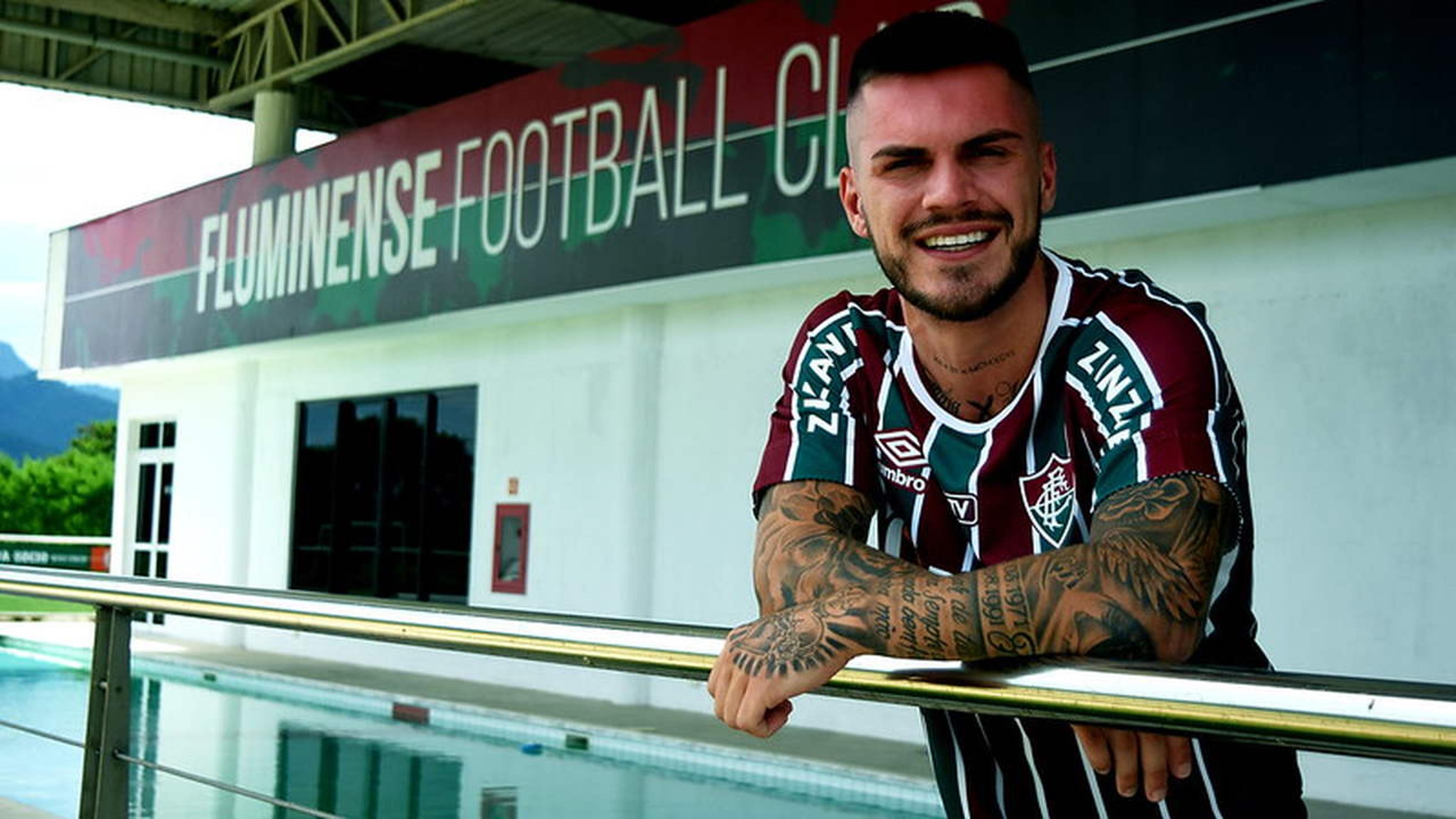 Nathan celebra acerto com o Fluminense e promete entrega: ‘Dar o meu melhor’