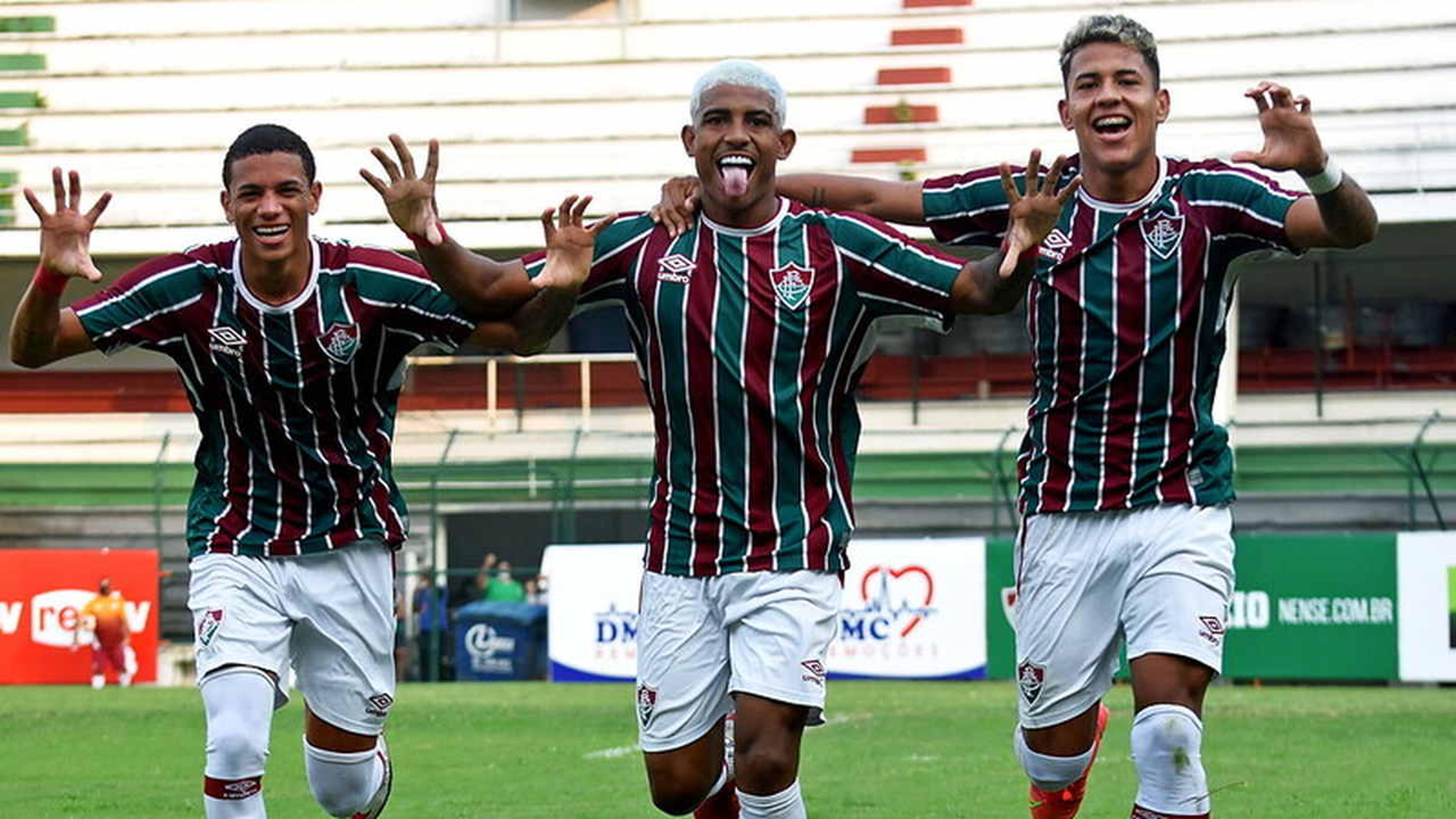 John Kennedy brilha, Fluminense vence a Francana e avança para terceira fase da Copinha