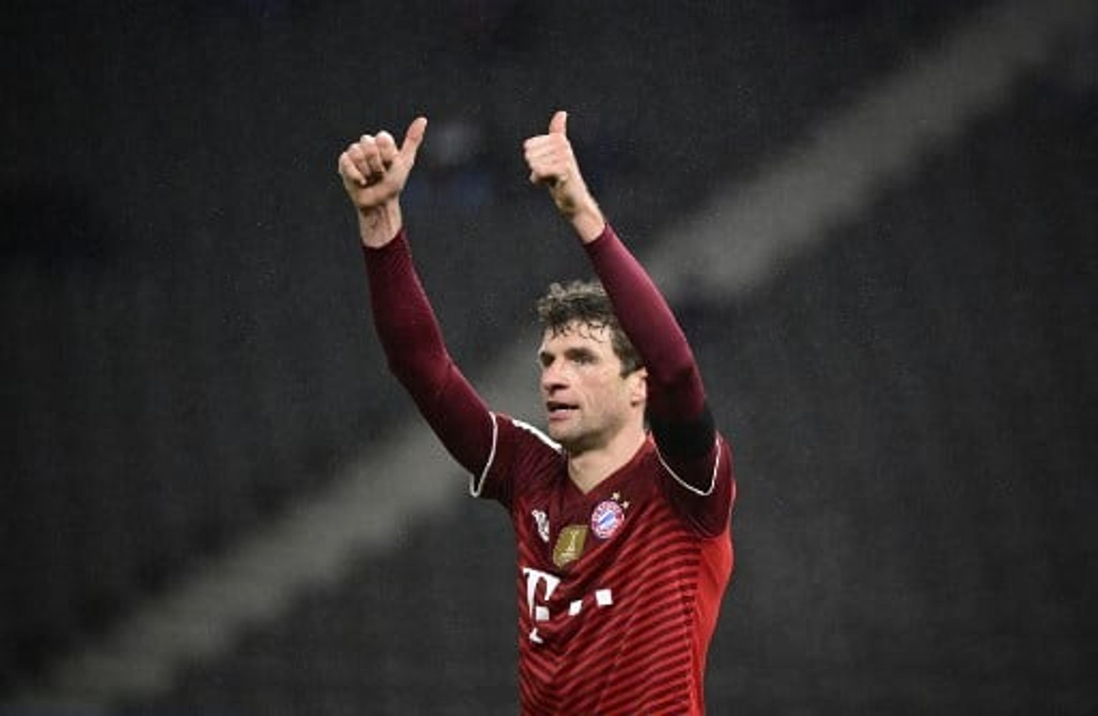 Thomas Müller, do Bayern, elogia torcida do Salzburg após empate: ‘A atmosfera foi incrível’