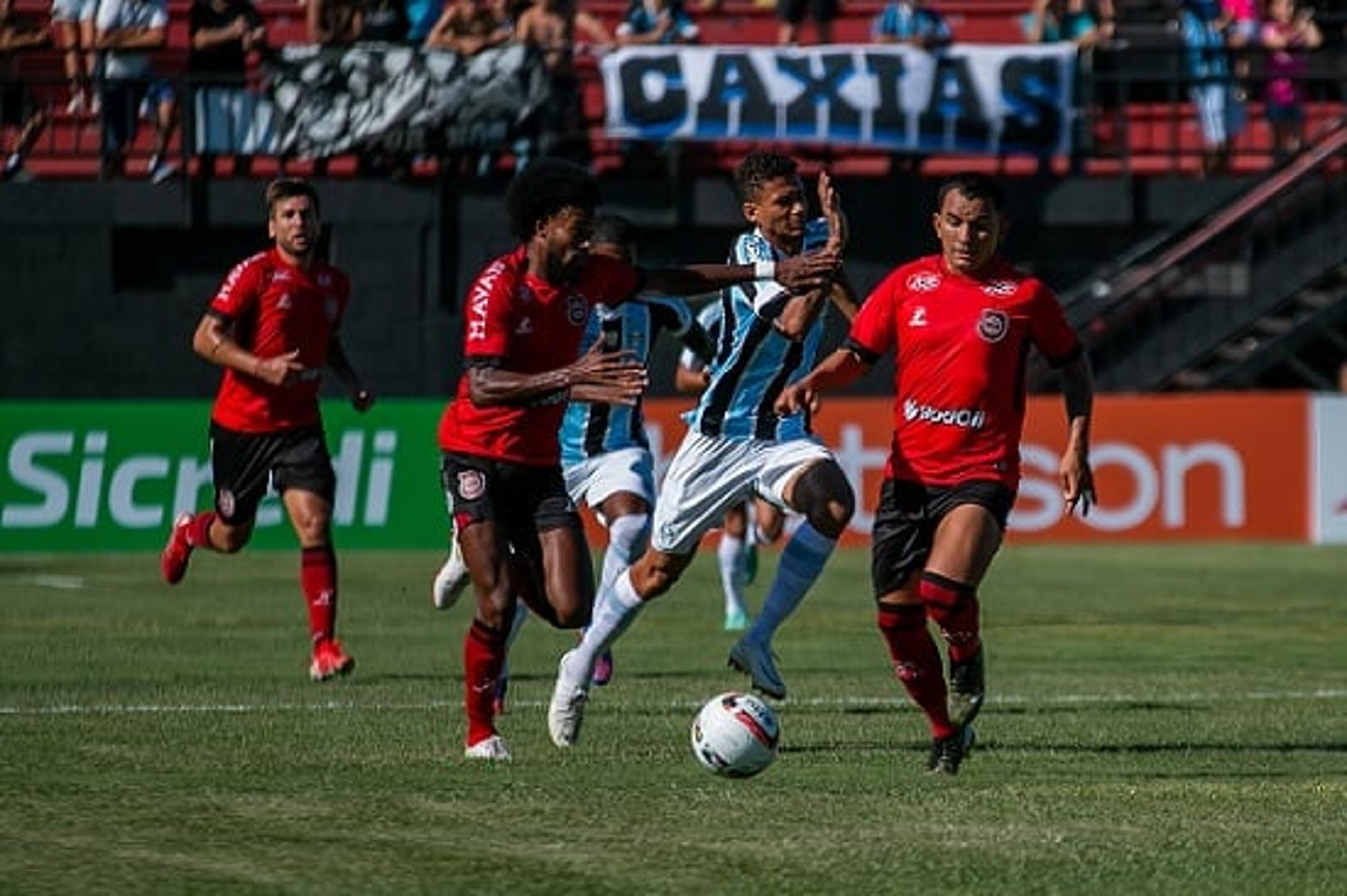 Grêmio sai na frente, mas não evita empate do Brasil de Pelotas pelo Campeonato Gaúcho