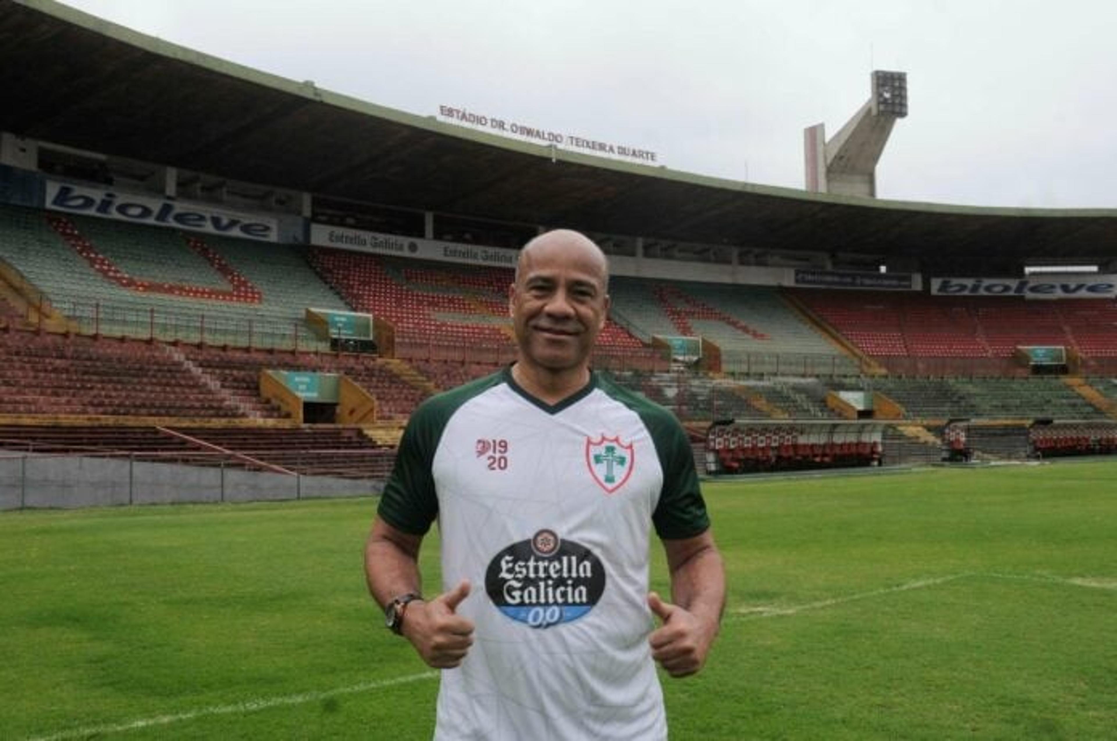 Técnico Sérgio Soares deixa o comando da Portuguesa