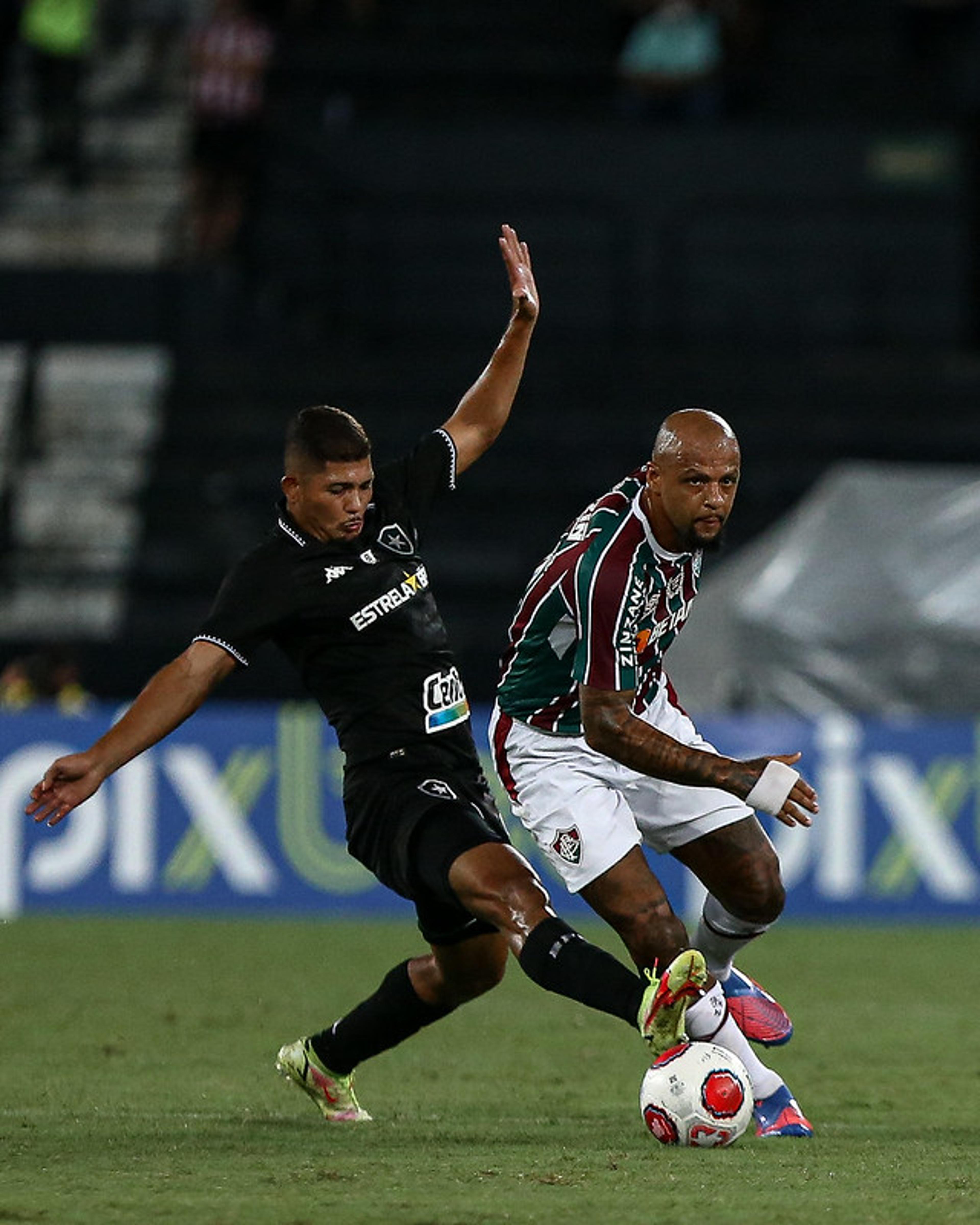 Botafogo x Fluminense: onde assistir, desfalques e prováveis escalações da semifinal do Carioca