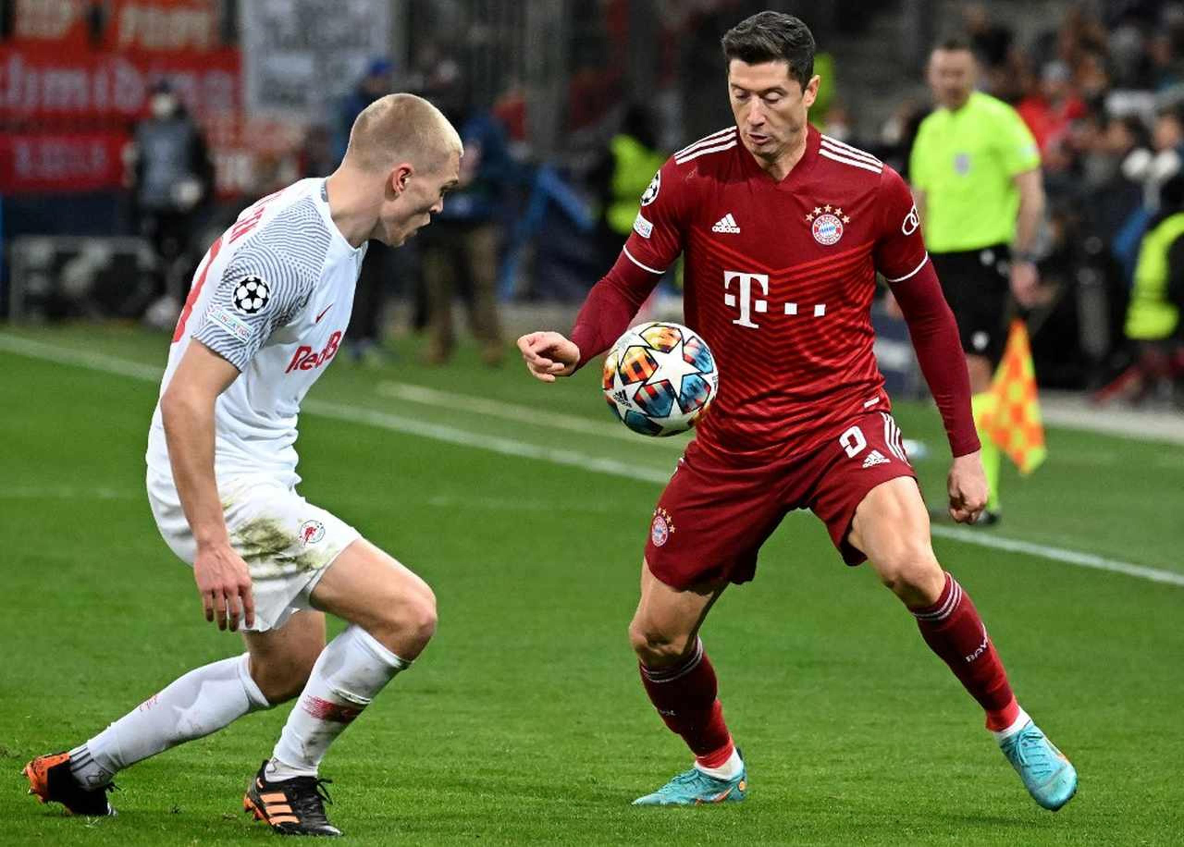 Nos minutos finais, Bayern de Munique arranca empate com o RB Salzburg pela Champions League