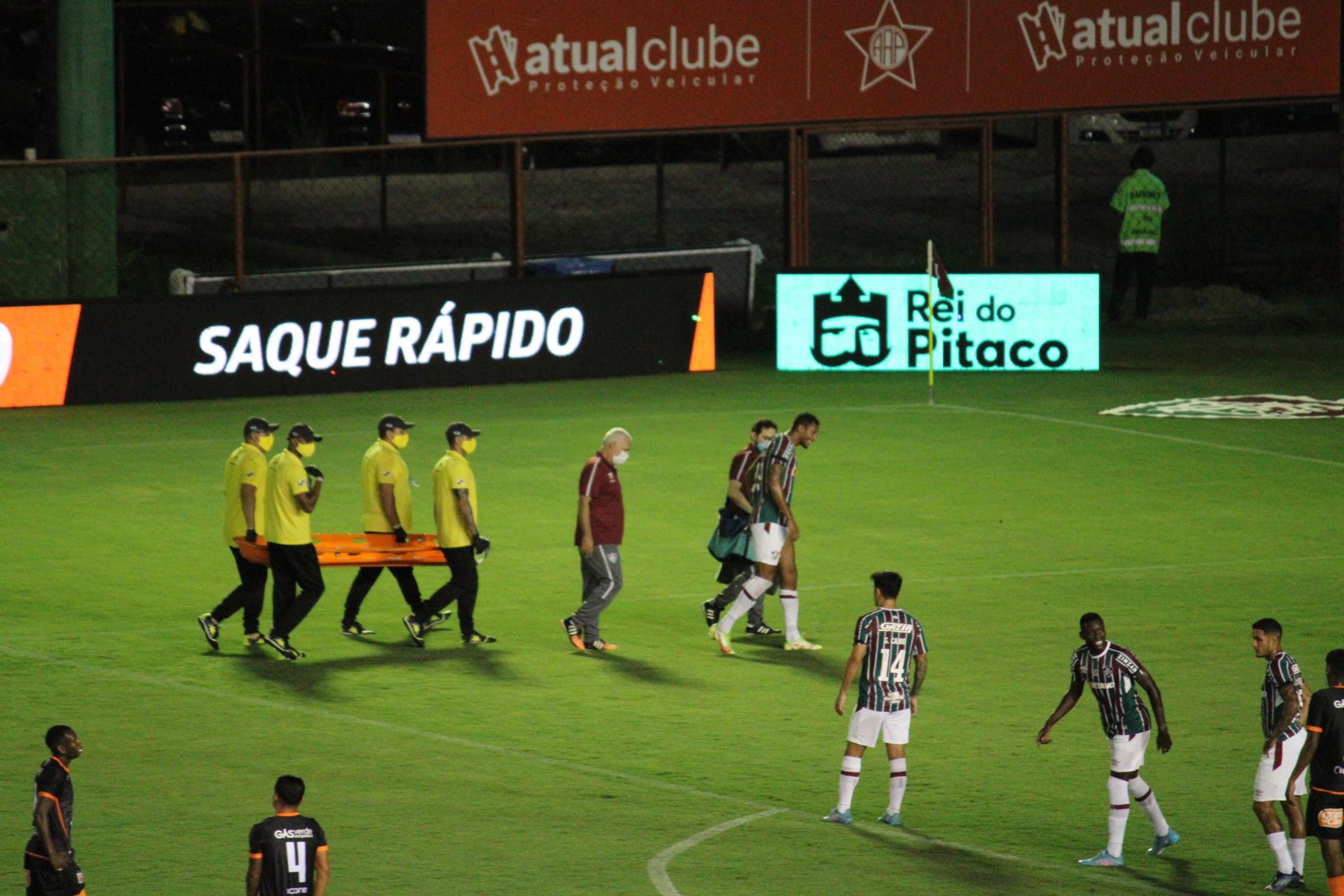 Nino e David Duarte sentem desgaste muscular e preocupam Fluminense às vésperas da Libertadores