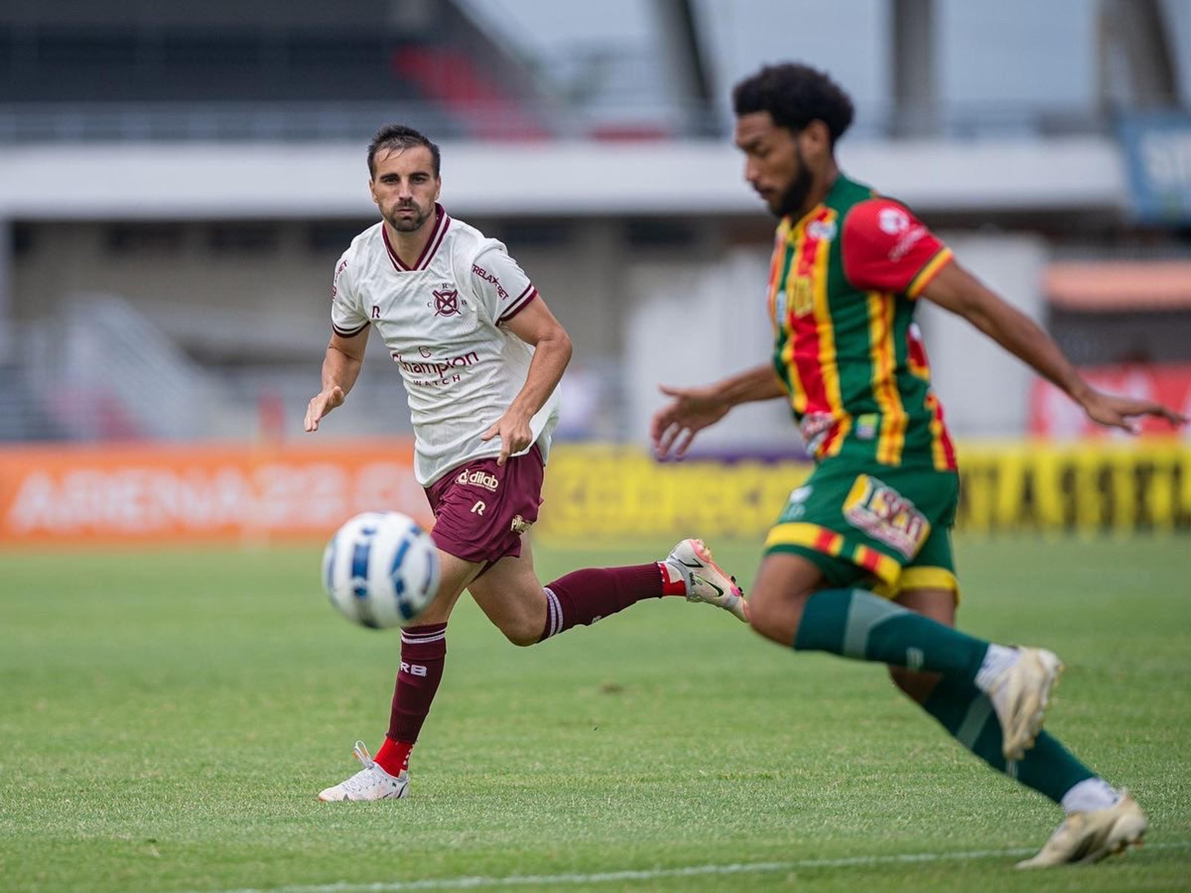 CRB domina Sampaio, vence e assume liderança do Grupo B da Copa do Nordeste