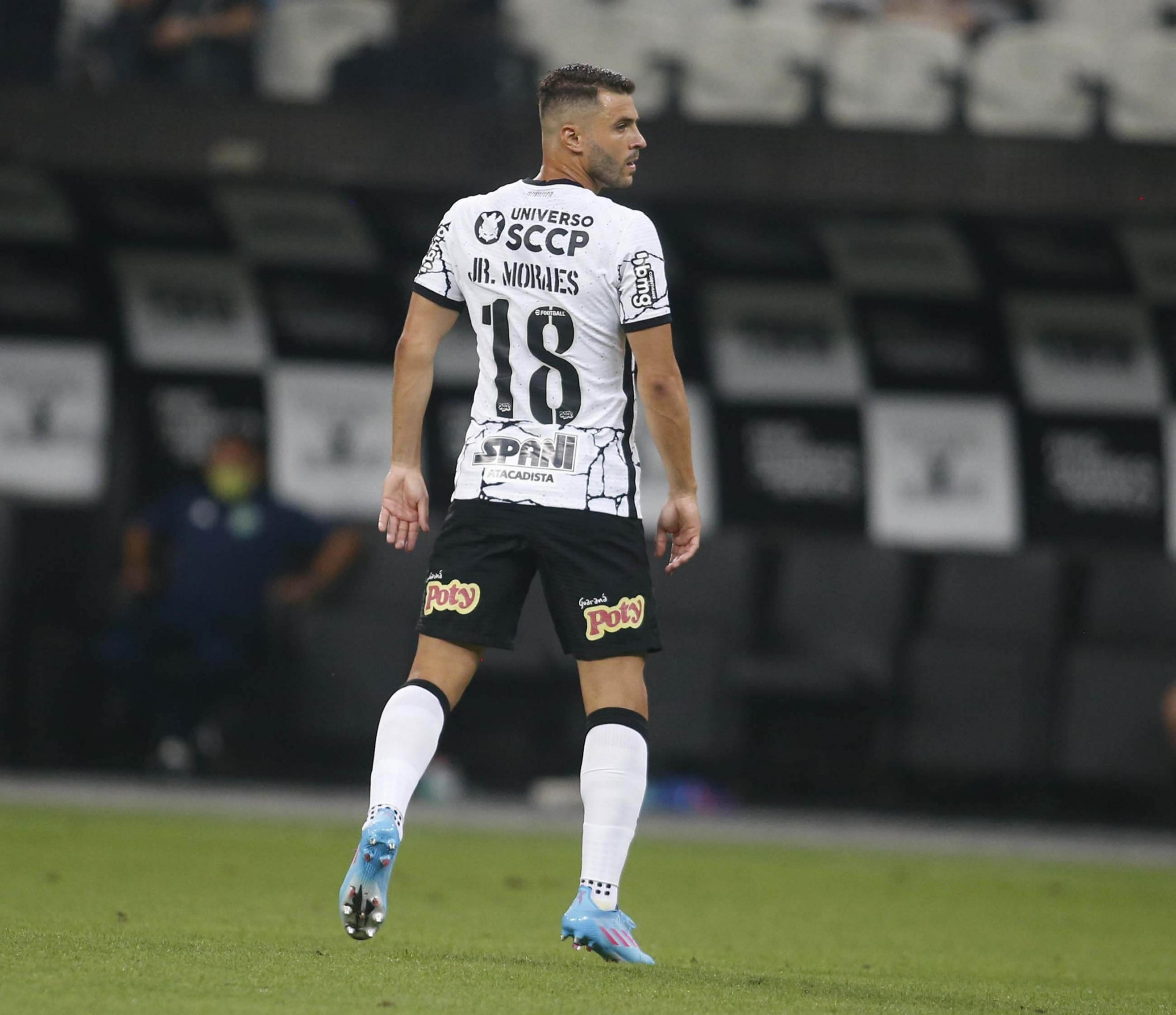 Júnior Moraes admite que entrou ‘no sacrifício’, e fala sobre sua estreia pelo Corinthians: ‘Feliz de ajudar o time’