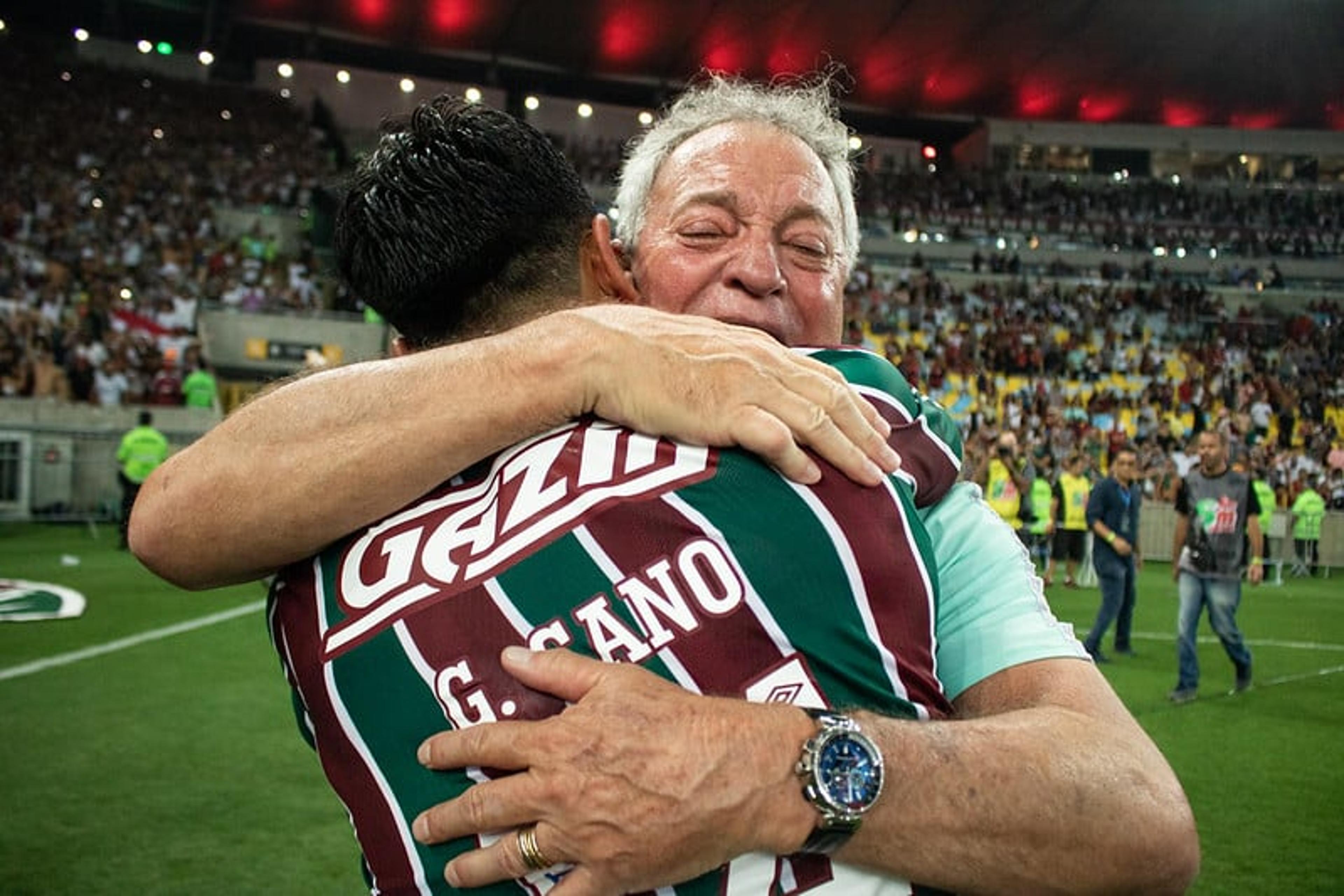 Abel Braga celebra conquista do Carioca e comenta relação com o Fluminense: ‘Aqui tudo começou’