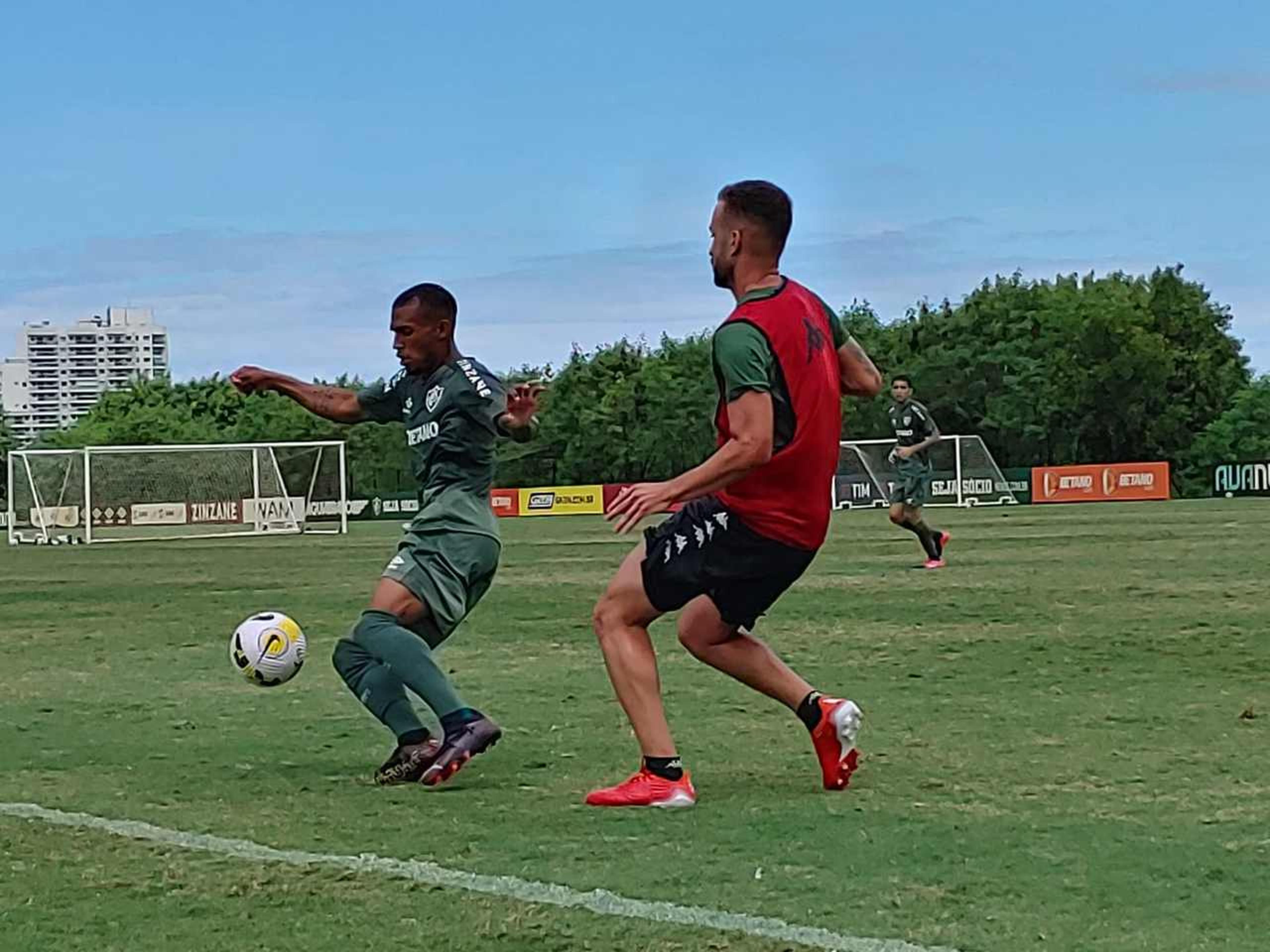 Fluminense sub-23 empata com a Portuguesa-RJ em jogo-treino