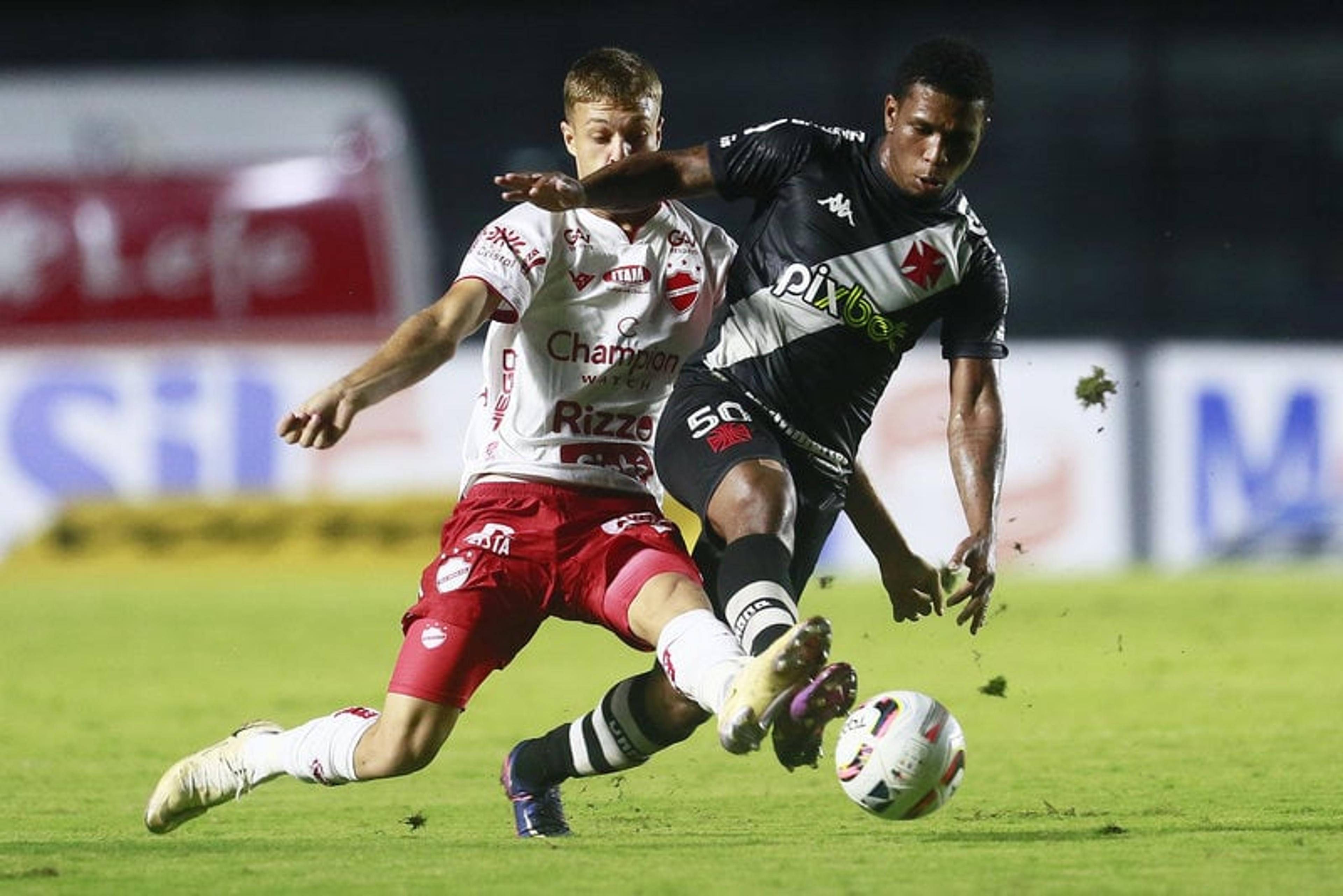 Vasco completa nove jogos sem vencer na Série B, sua pior sequência na história