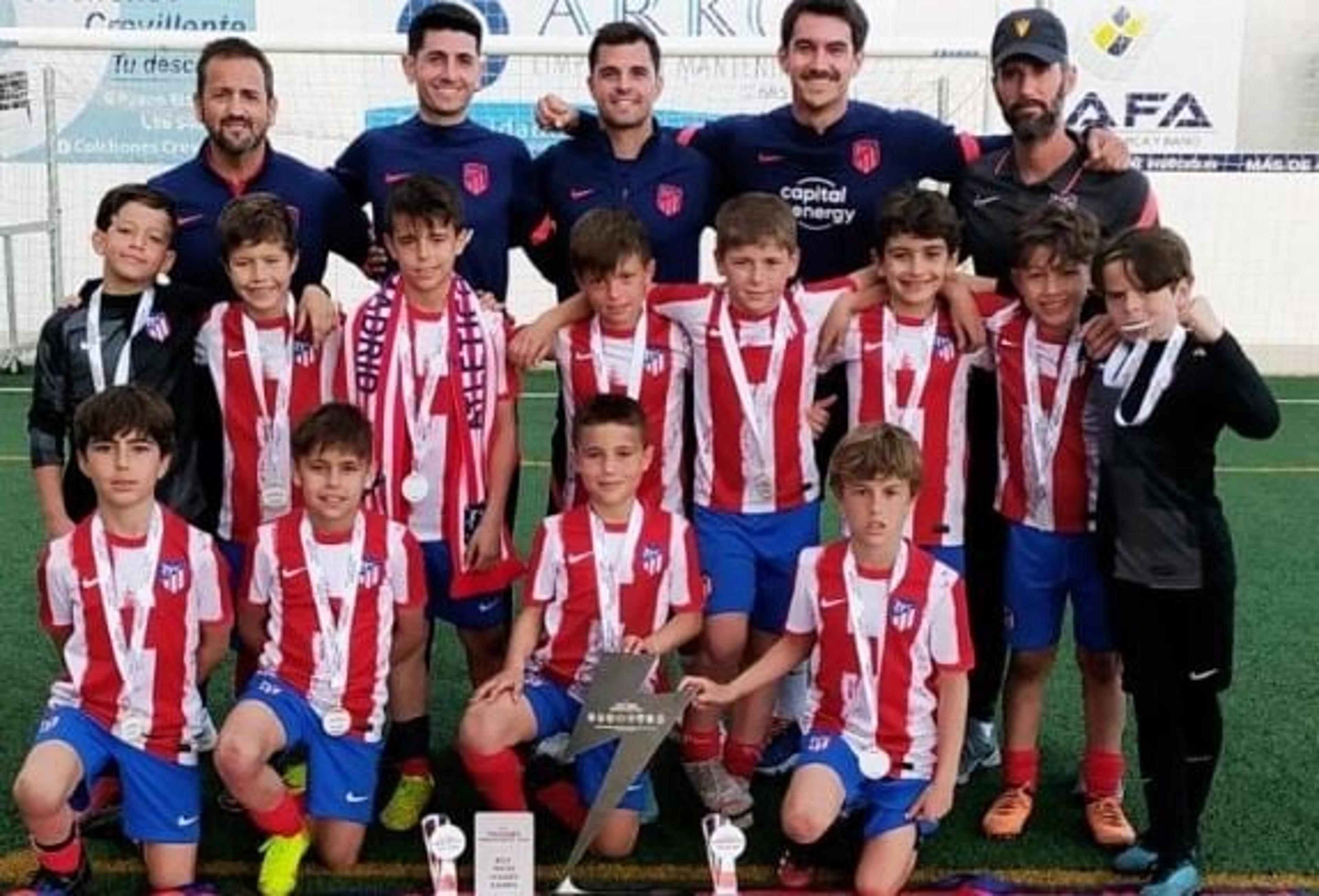 Seguindo o pai! Filho de Luis Suárez é campeão com o Atlético de Madrid