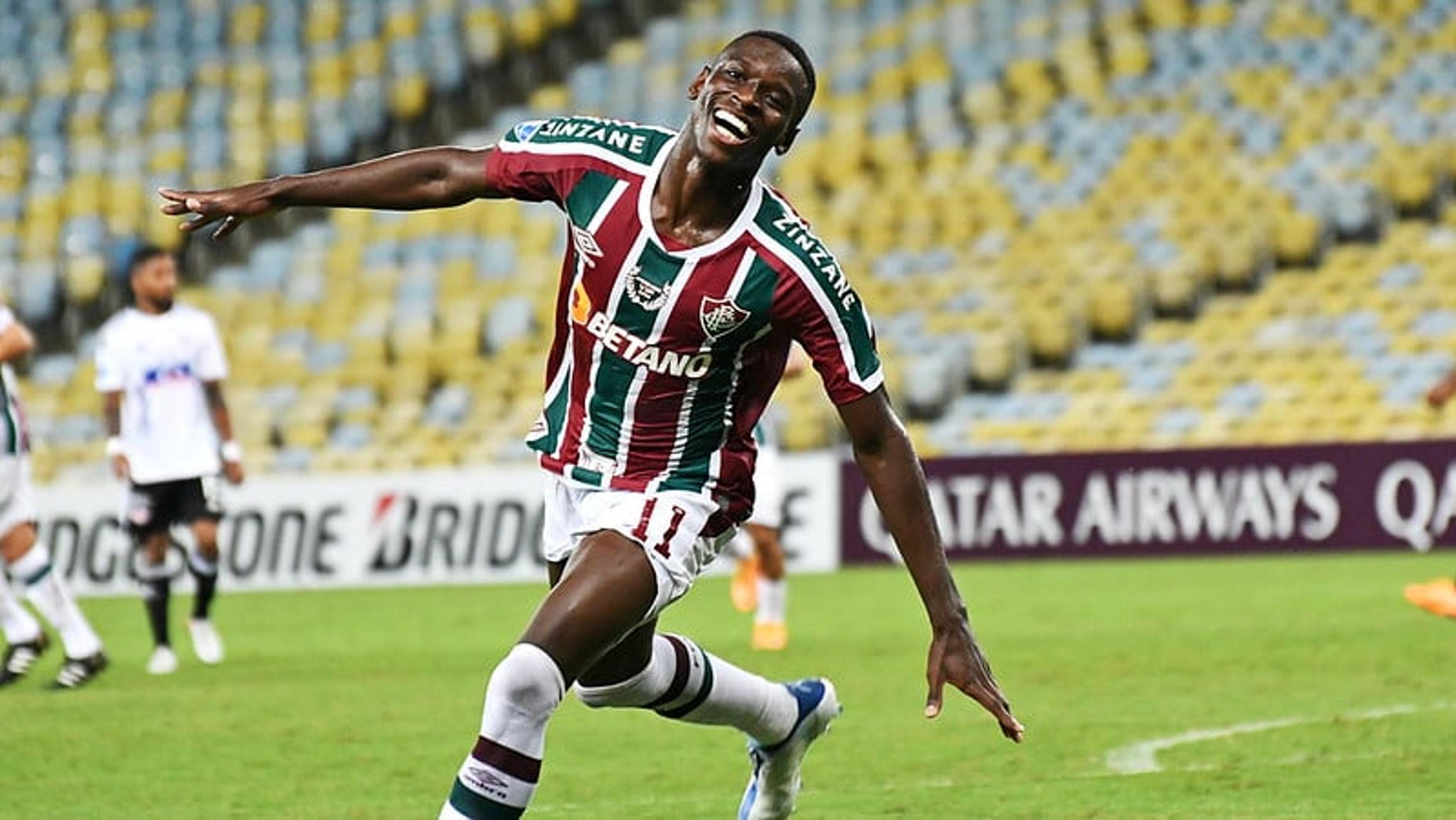 Luiz Henrique se emociona após fazer gol da vitória do Fluminense: ‘Estava me cobrando muito’