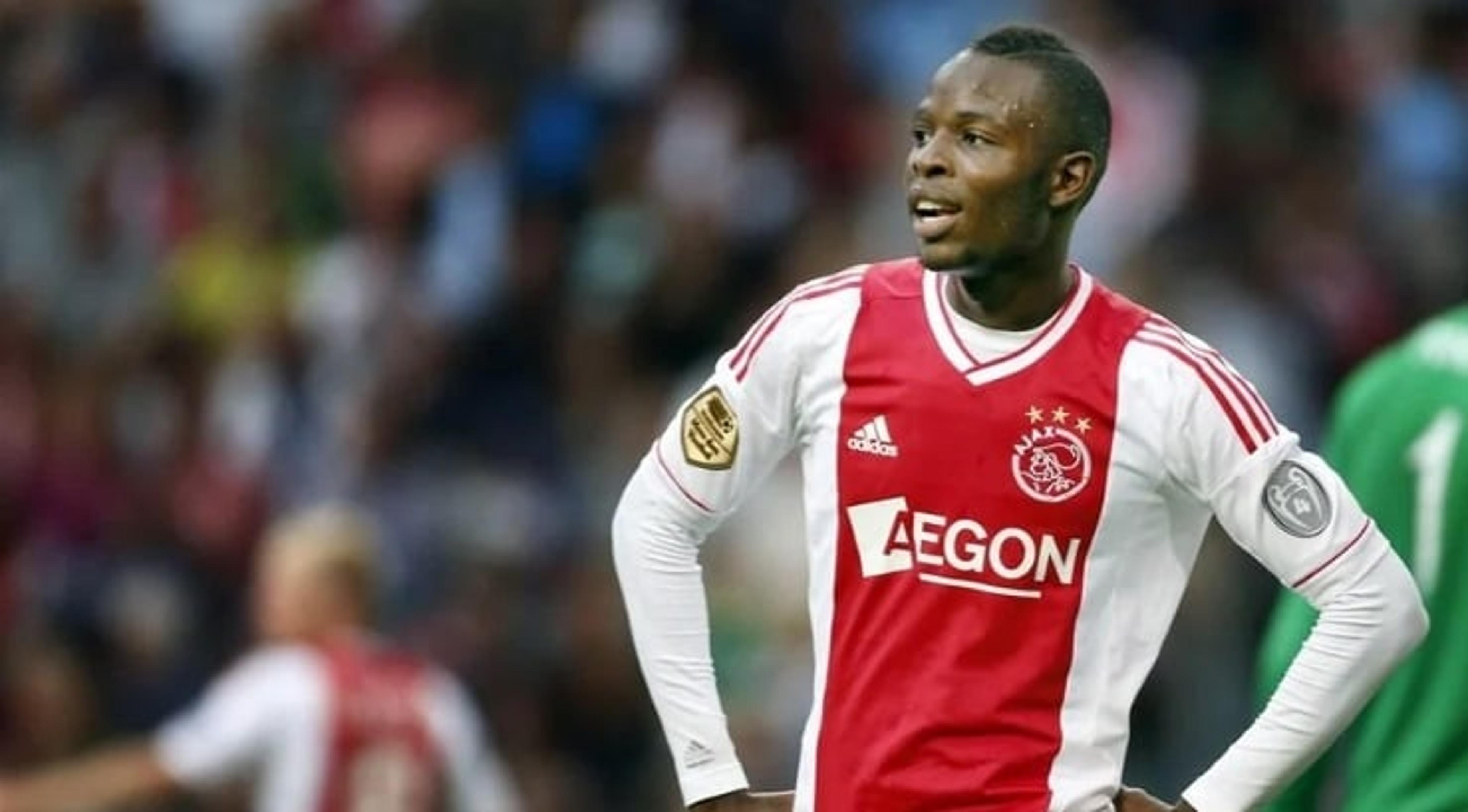 Jogador de futebol holandês ex-Ajax morre aos 29 anos