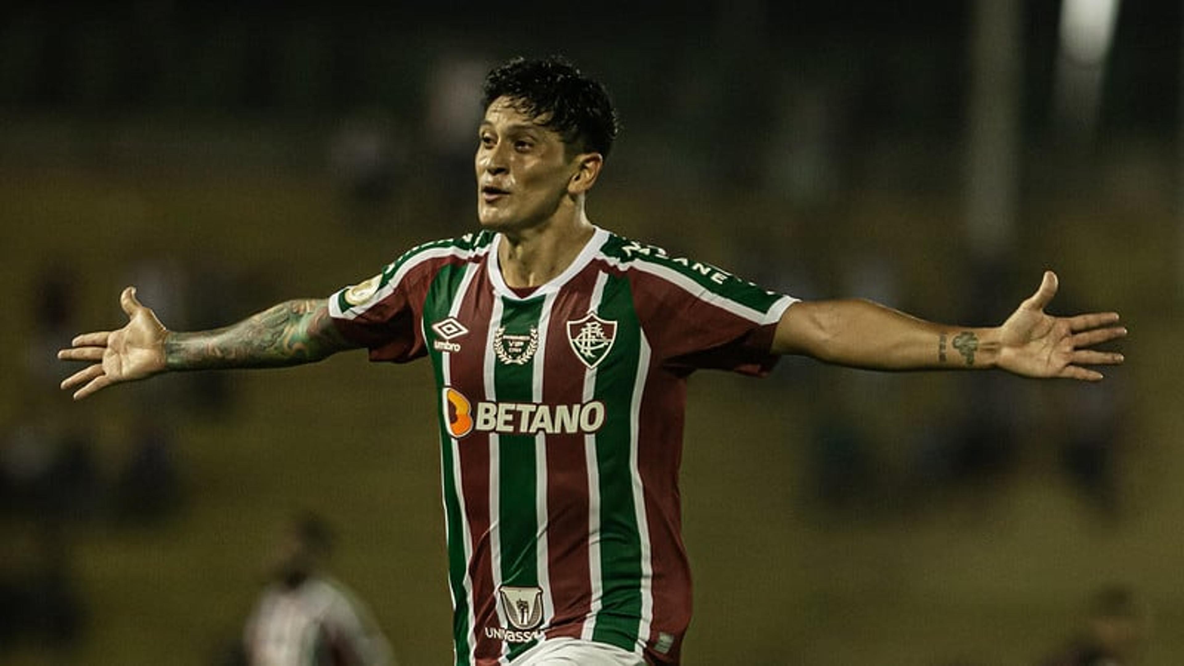 Autor dos gols, Cano destaca trabalho para a vitória do Fluminense e revela conversa com o filho: ‘Ele pediu dois’