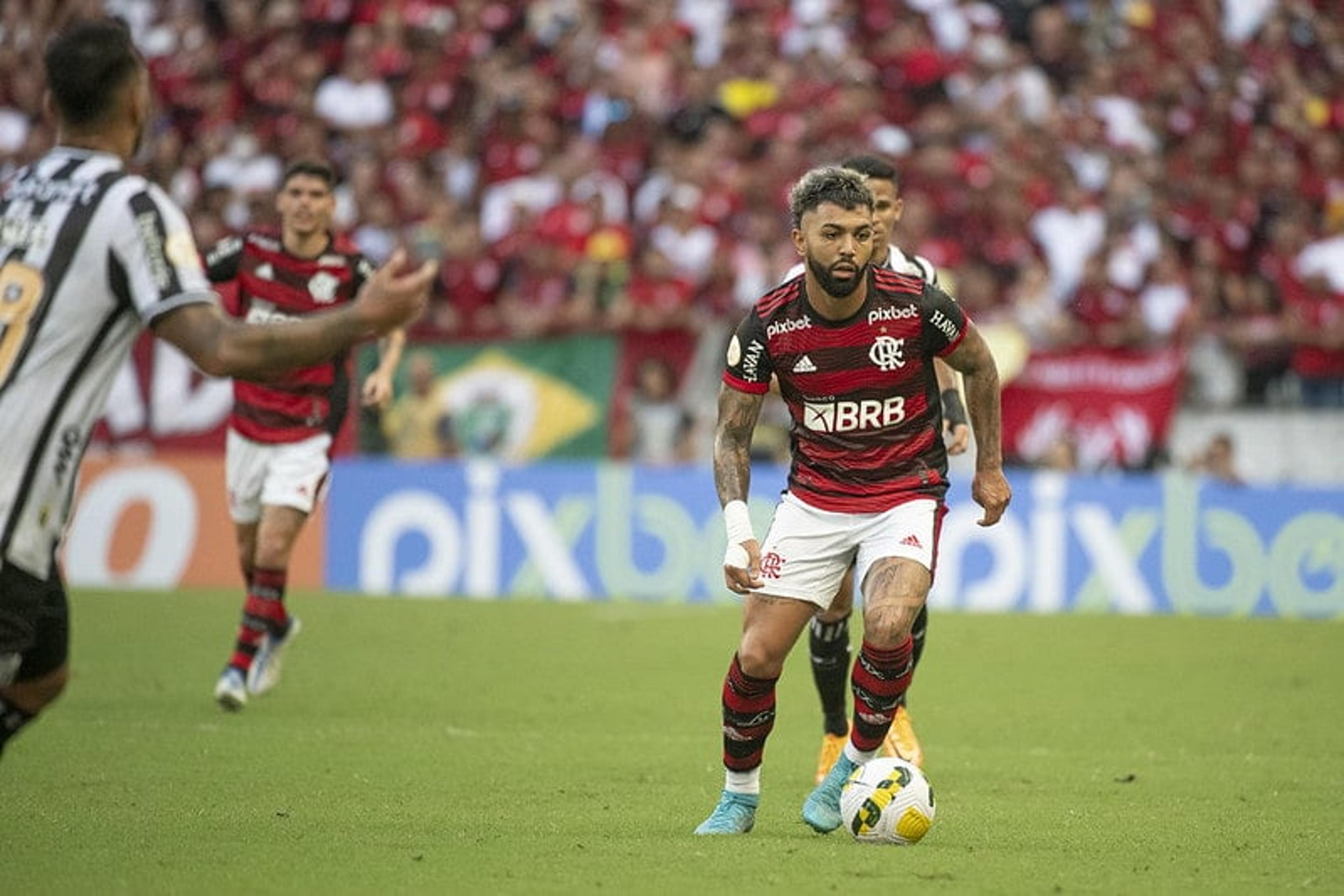 Repórter da Globo cita Gabigol e critica falta de criatividade do Flamengo